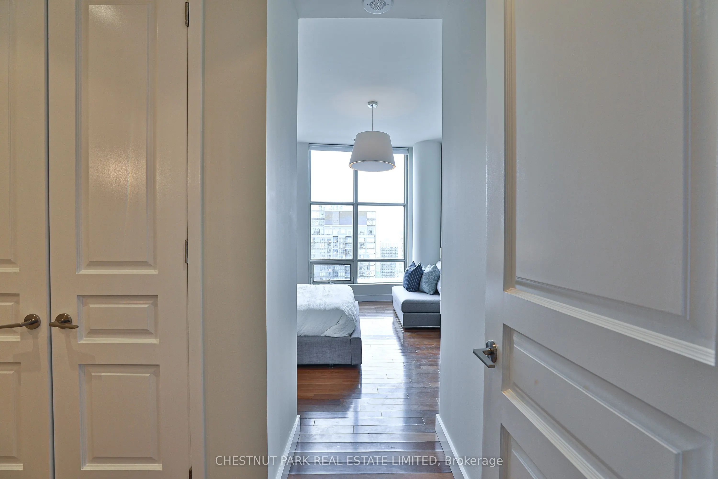 10 Navy Wharf Court, #Ph01