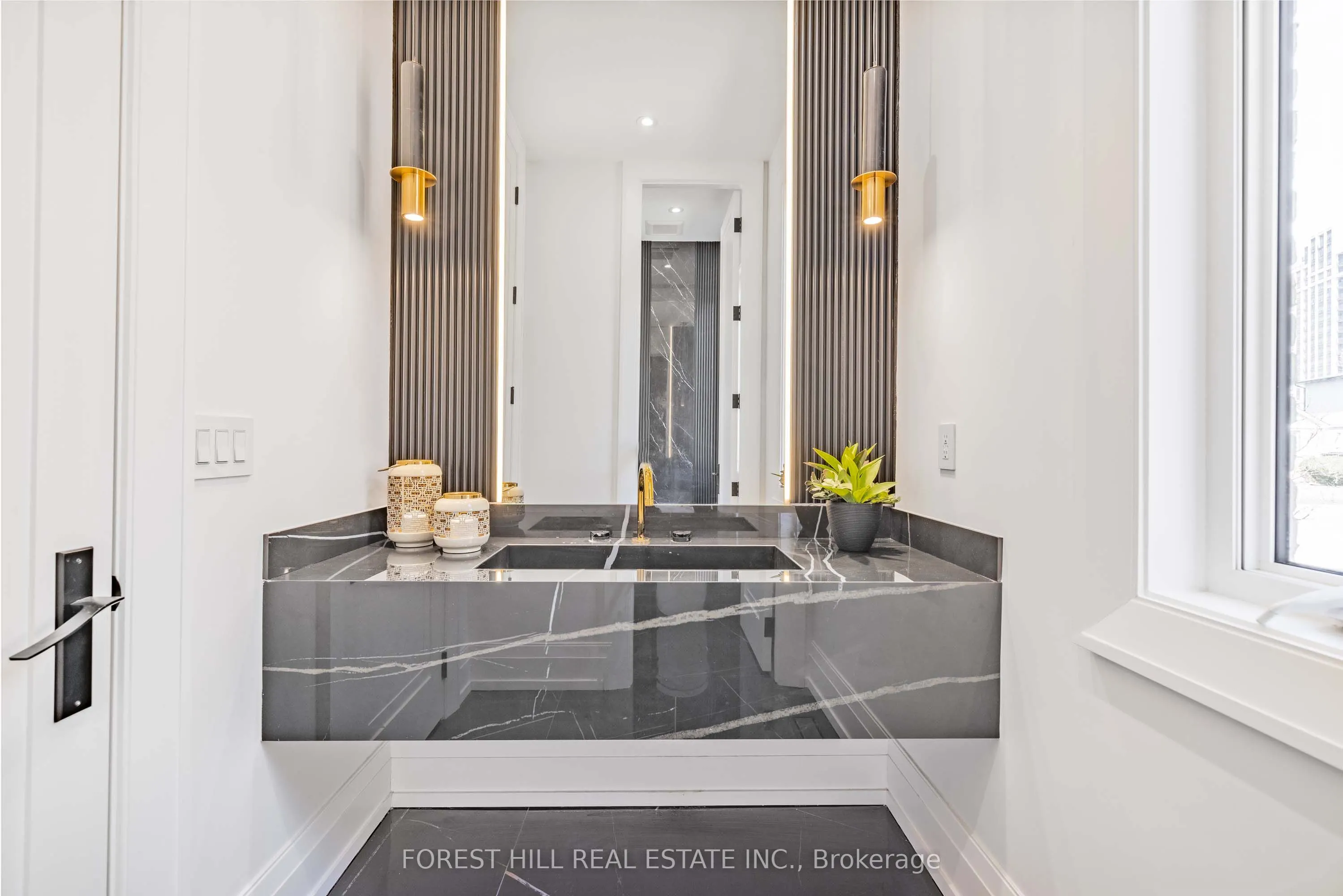 81 Upper Canada Drive