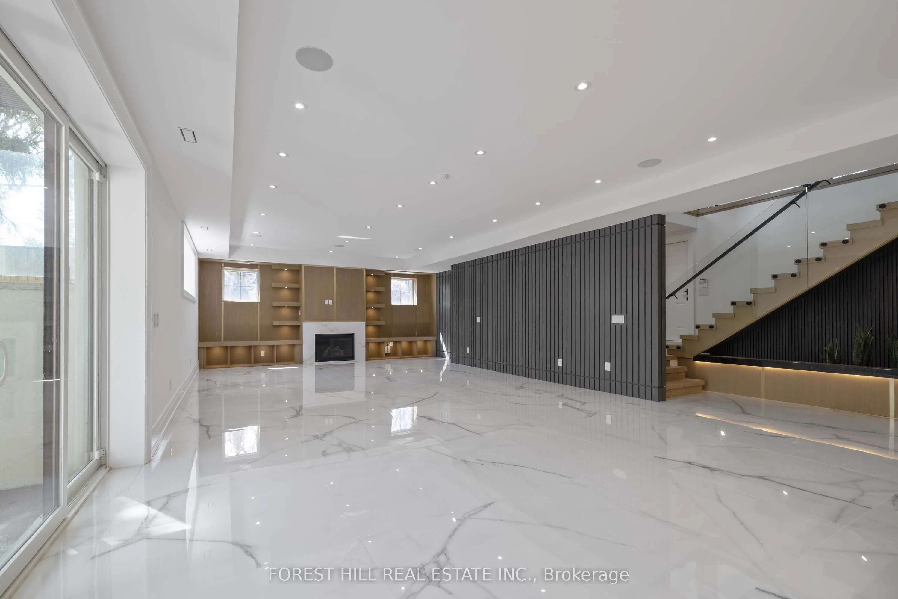 81 Upper Canada Drive