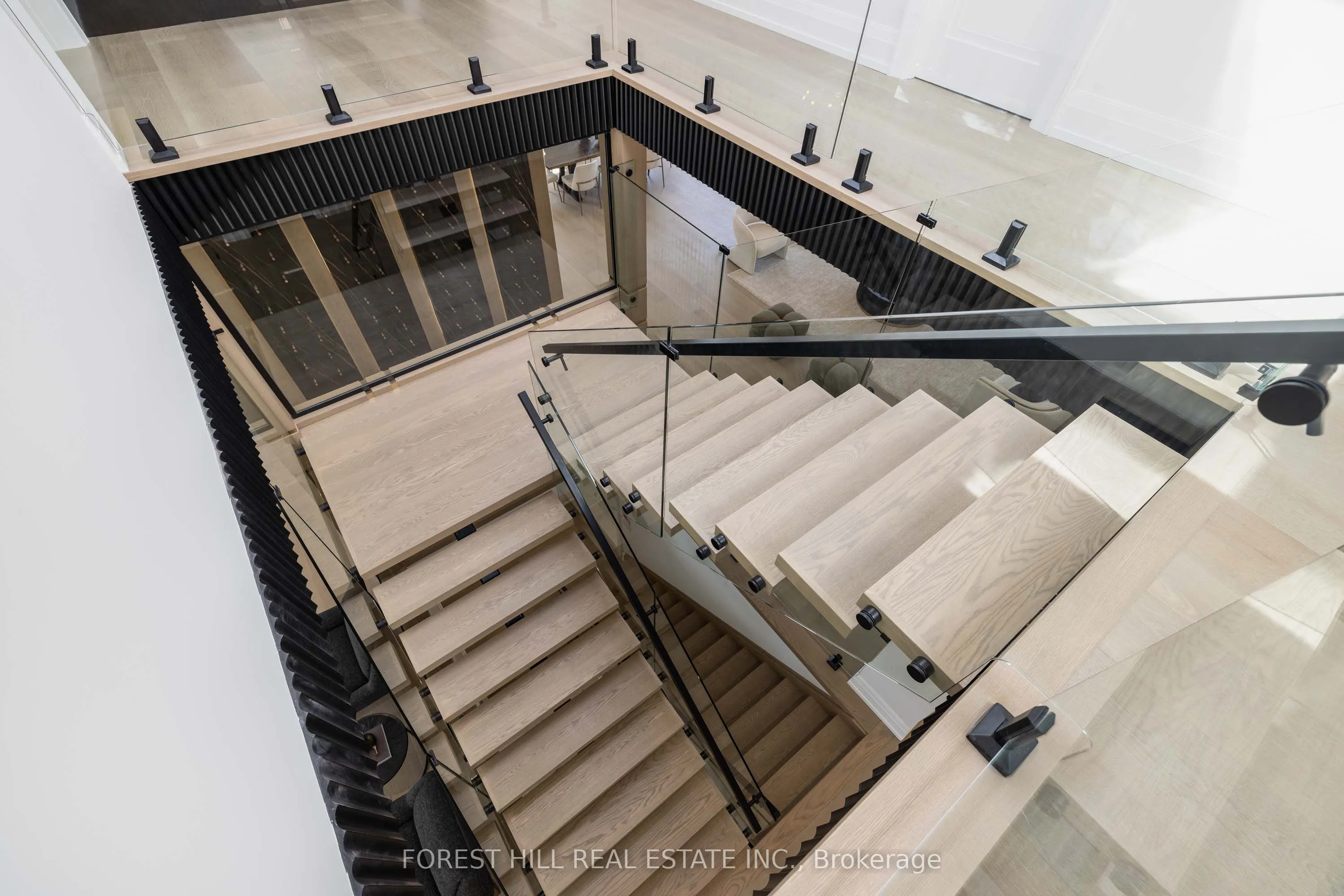 81 Upper Canada Drive
