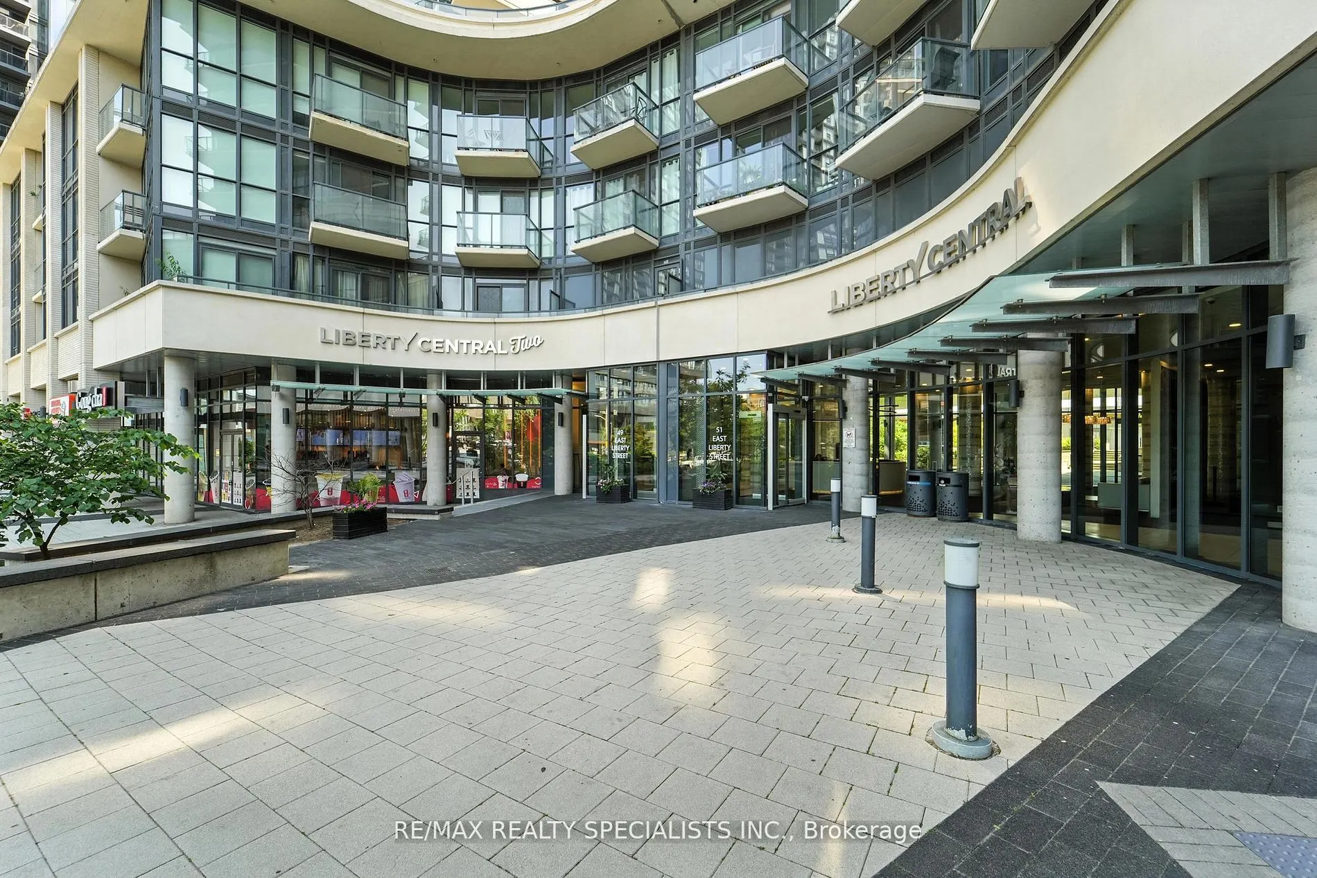 51 East Liberty Street, #401