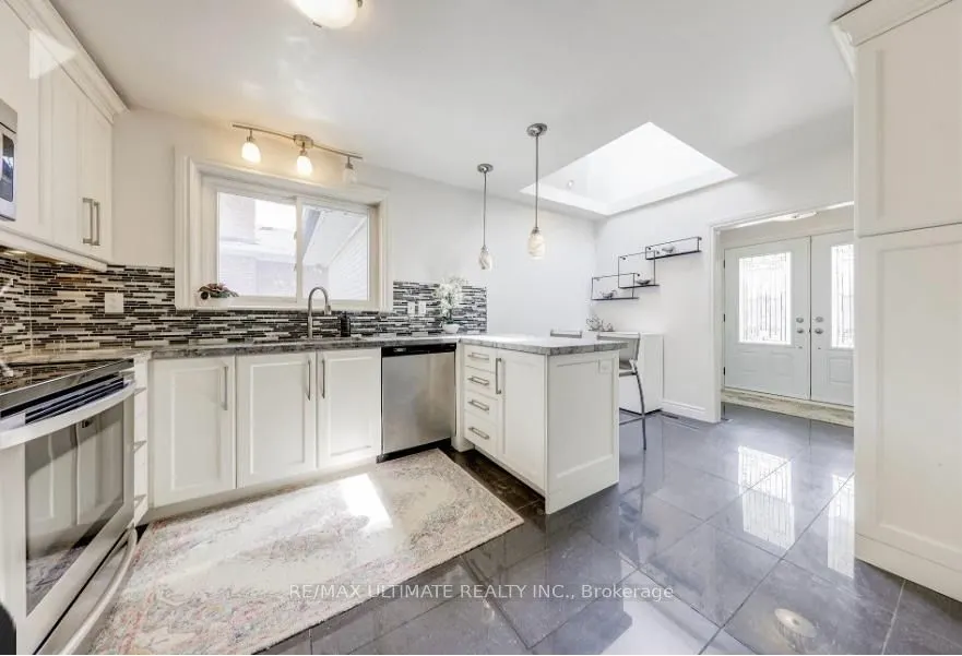 55 Tollerton Avenue