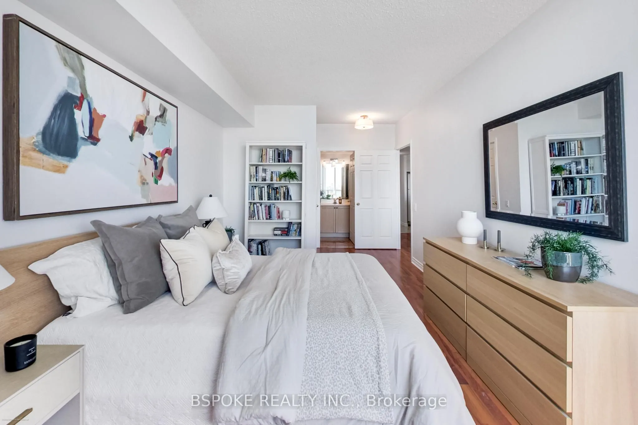 8 Covington Road, #1412