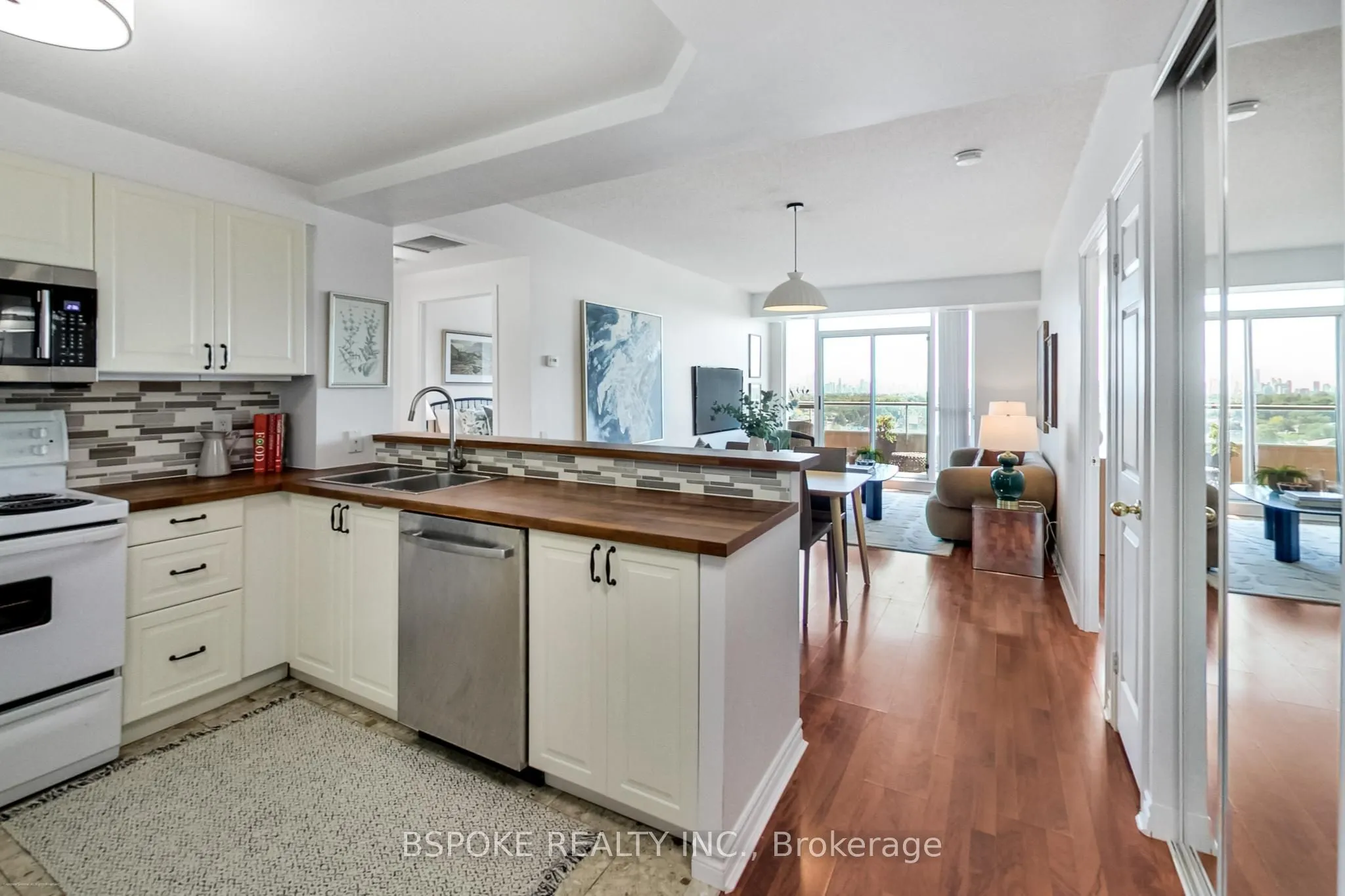 8 Covington Road, #1412