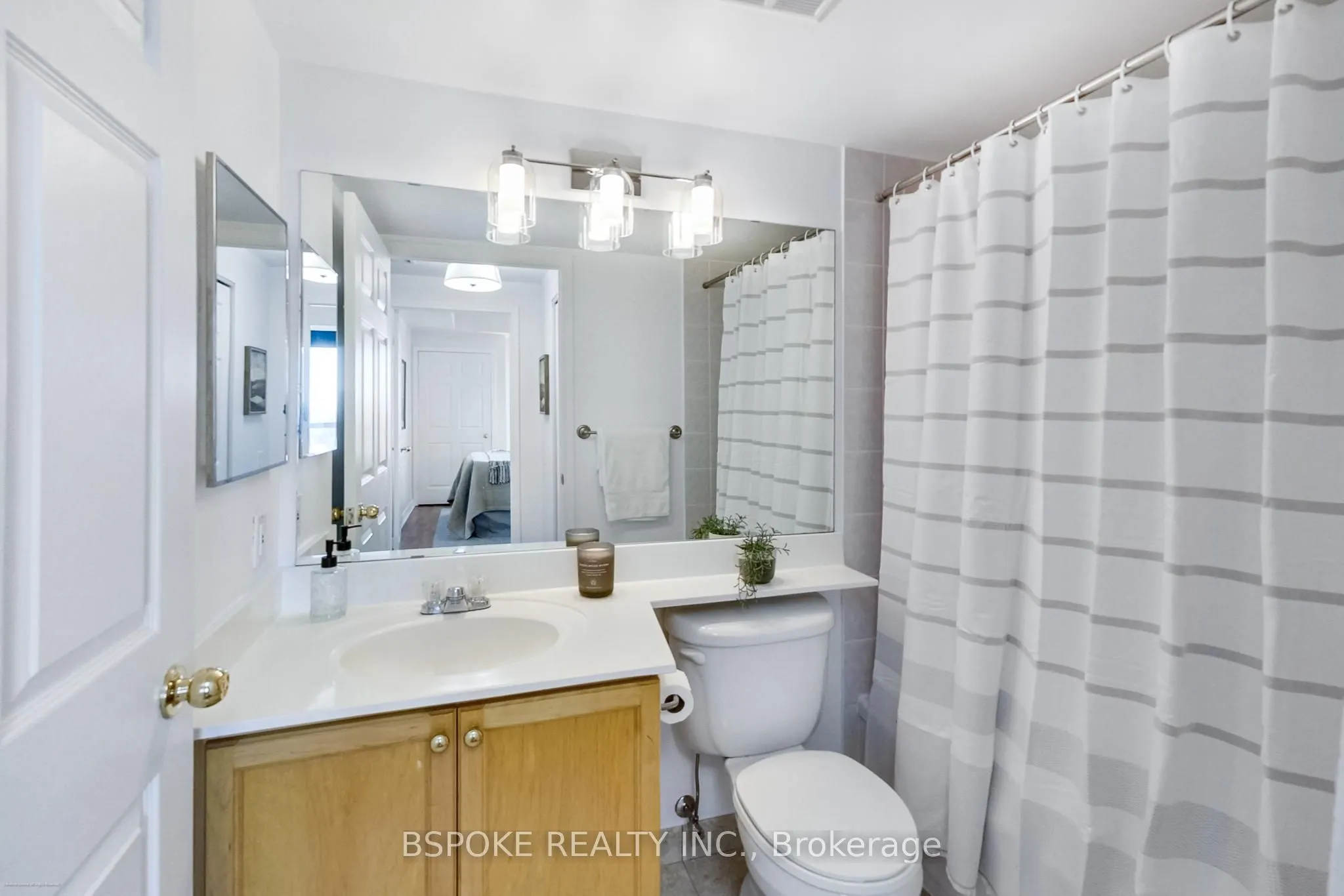 8 Covington Road, #1412