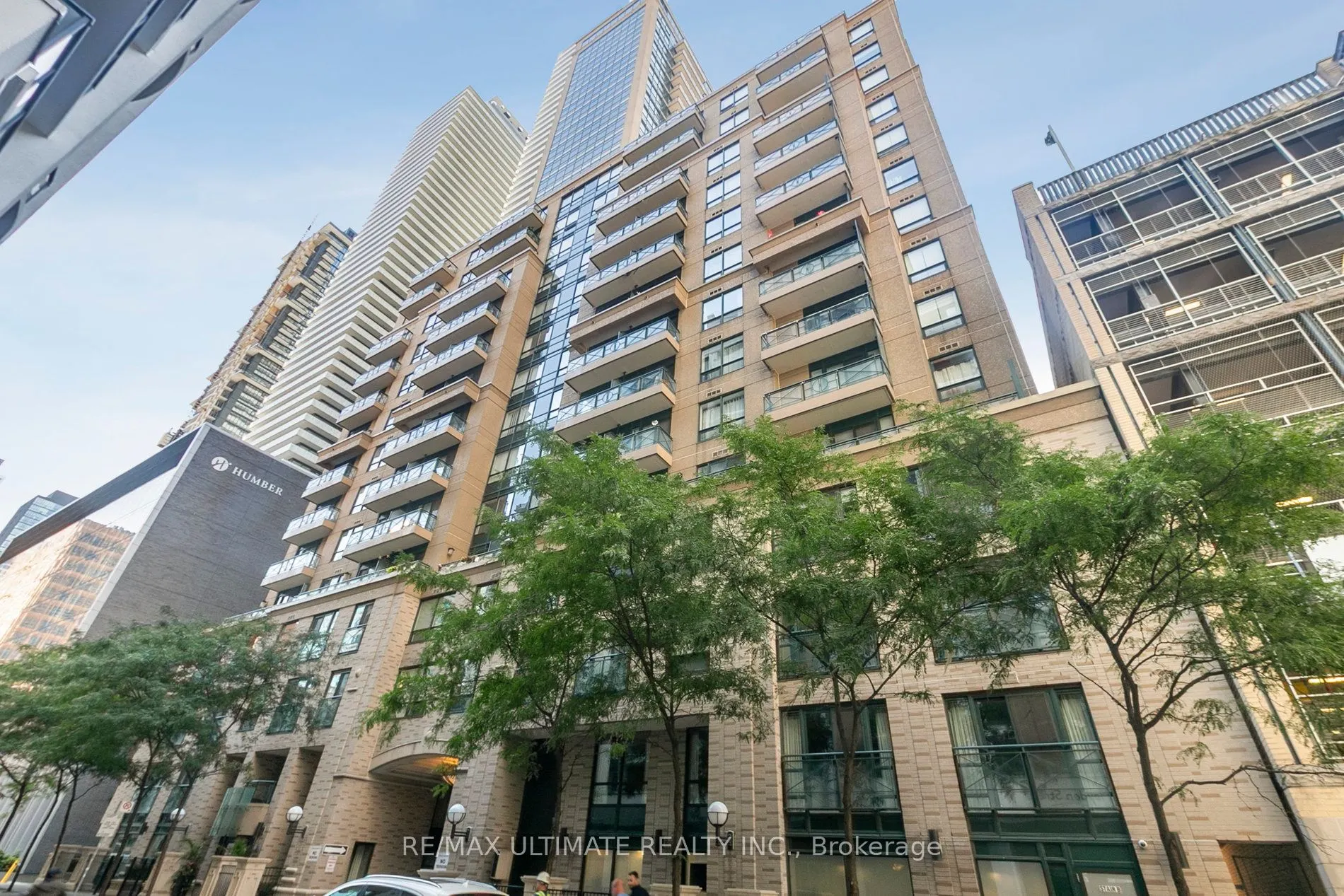 35 Hayden Street, #1002