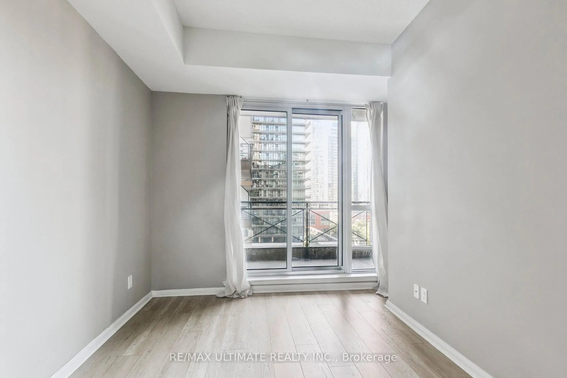 35 Hayden Street, #1002