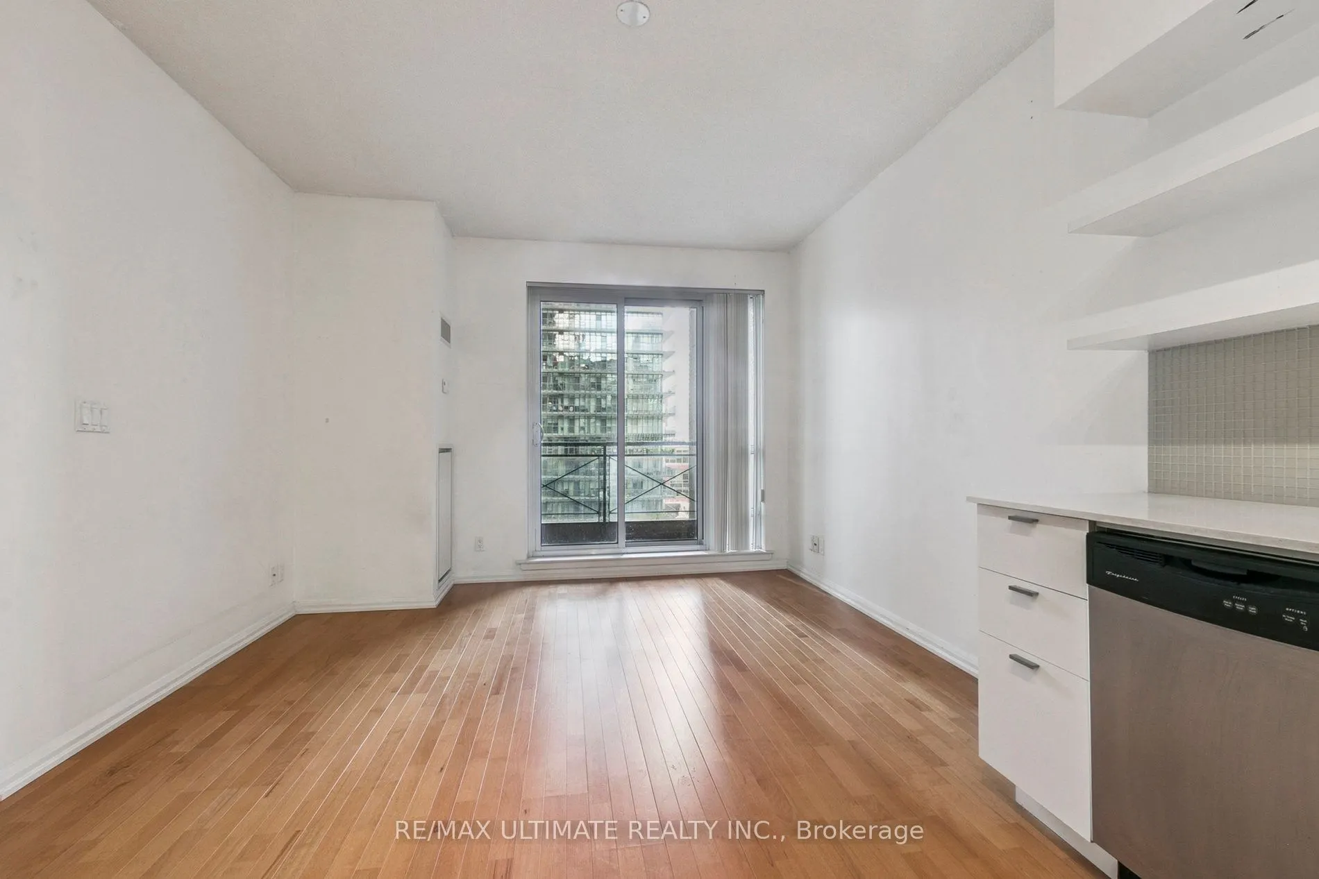 35 Hayden Street, #1002