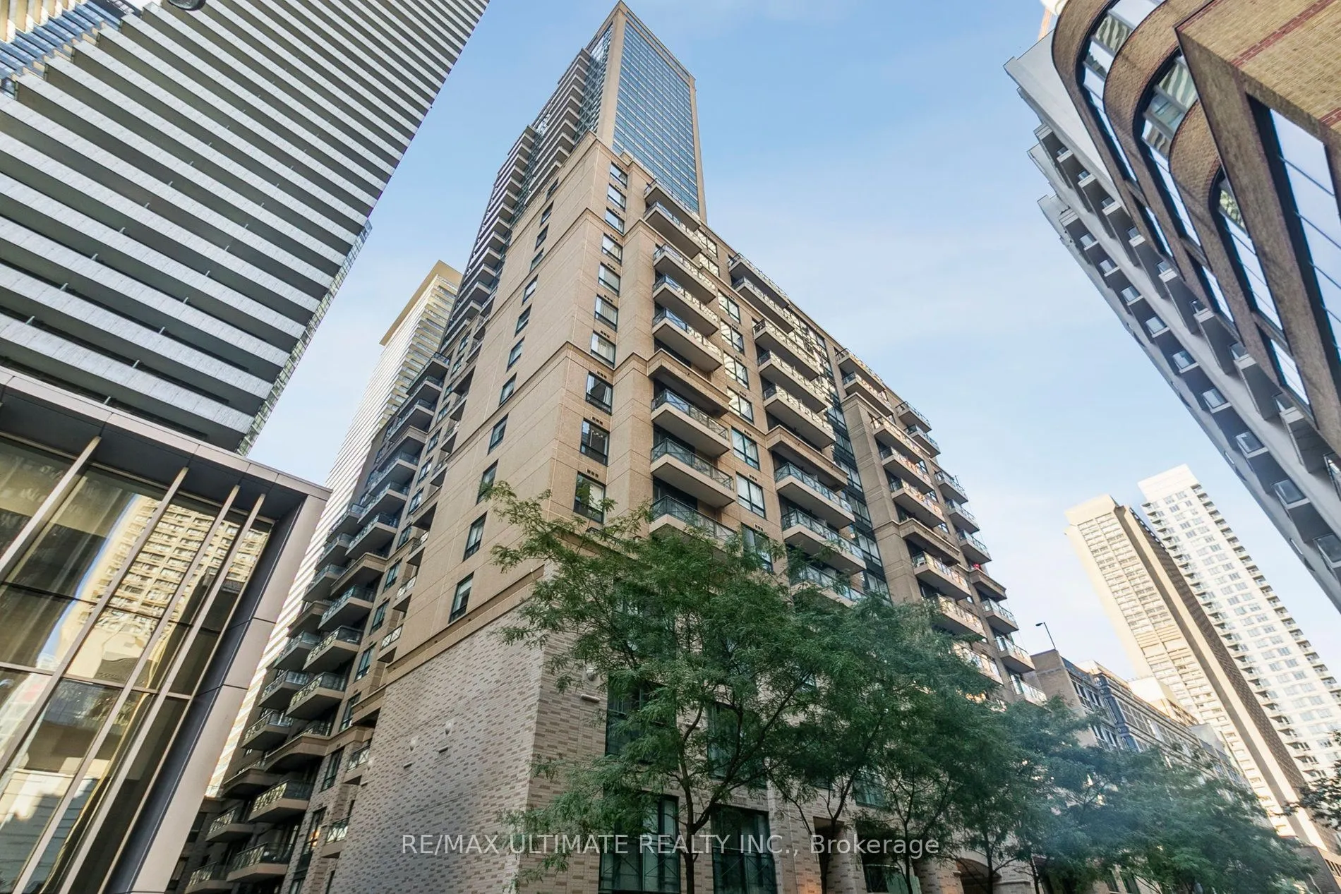 35 Hayden Street, #1002