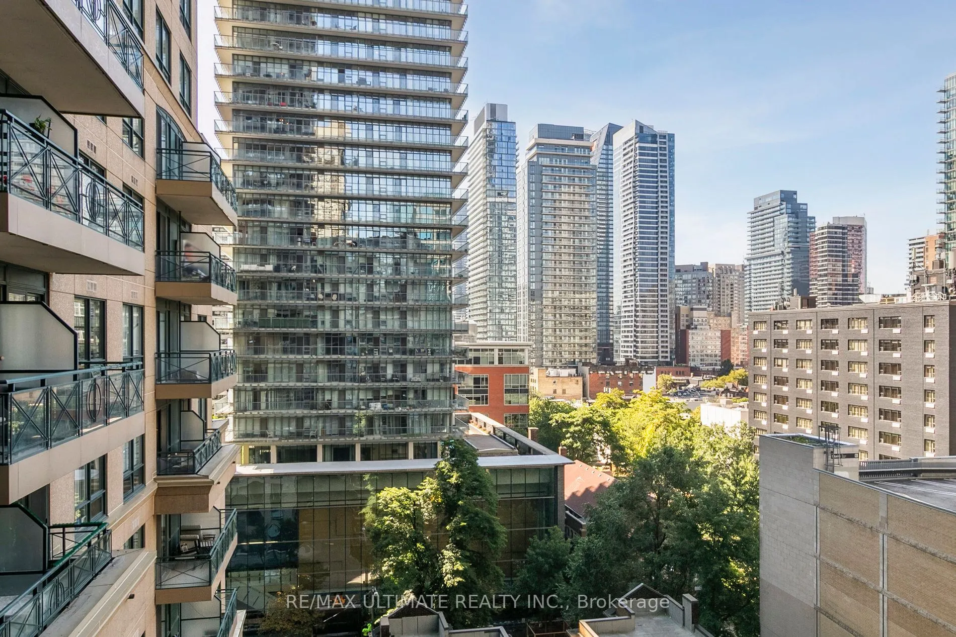 35 Hayden Street, #1002