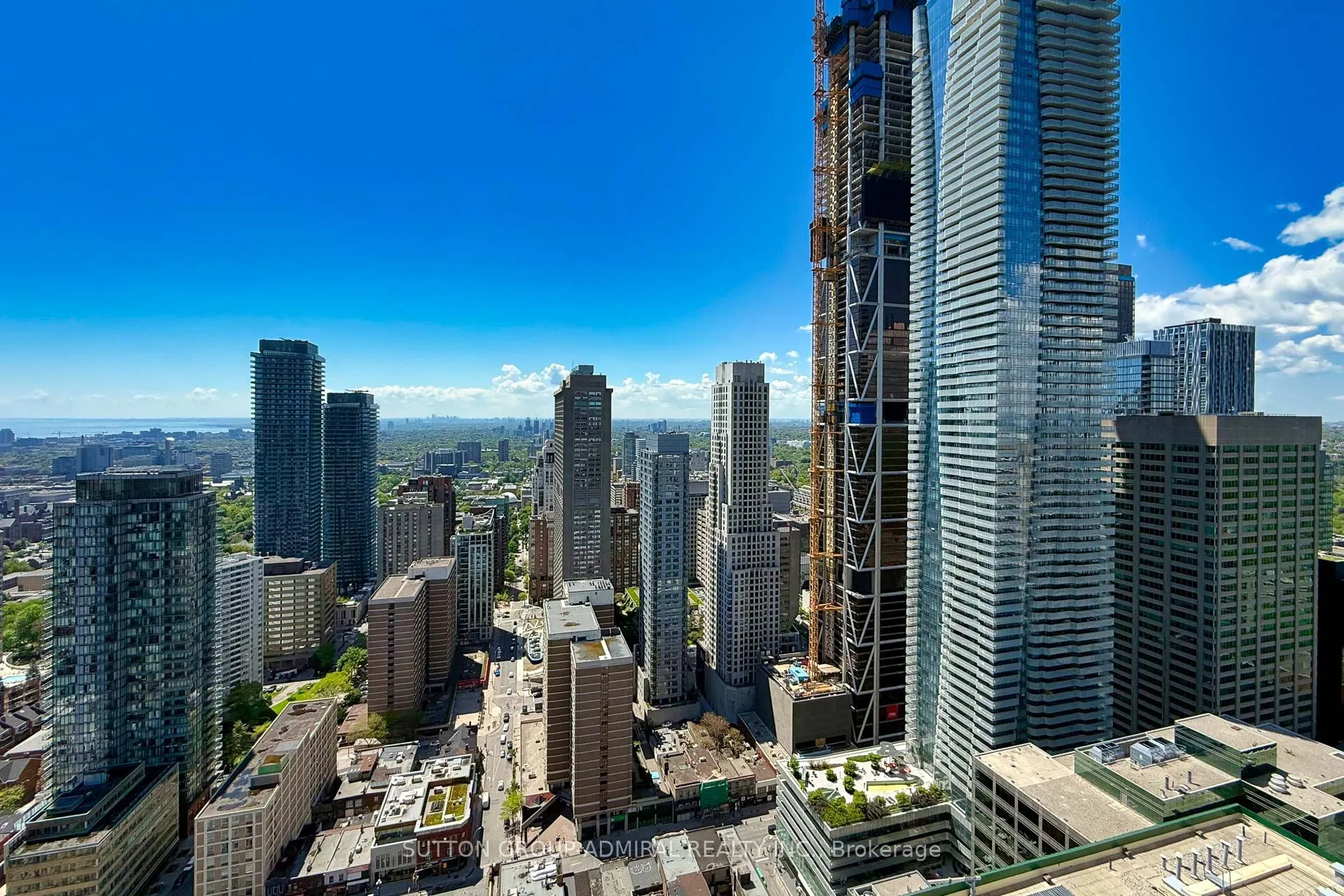 42 Charles Street E, #4403