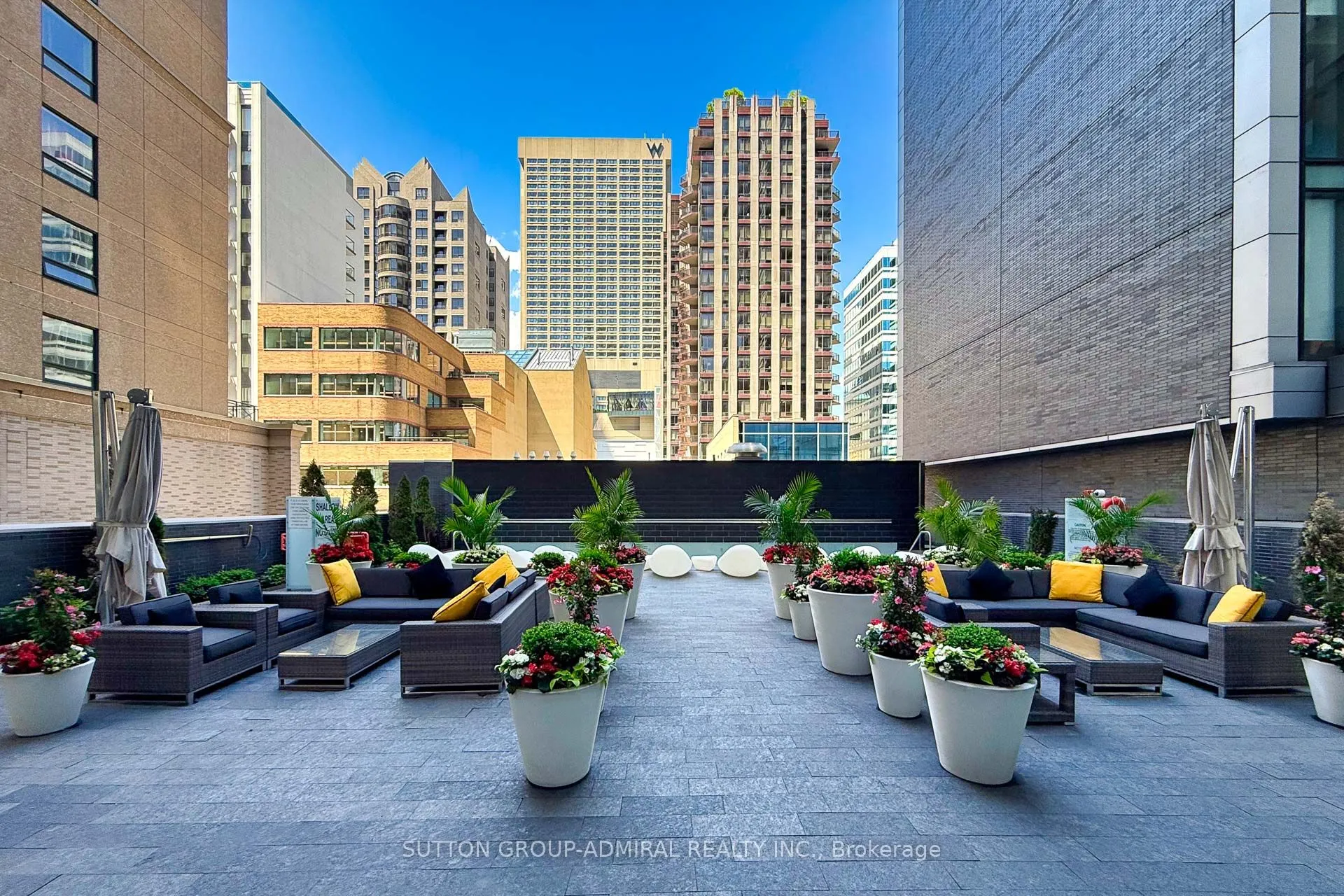 42 Charles Street E, #4403