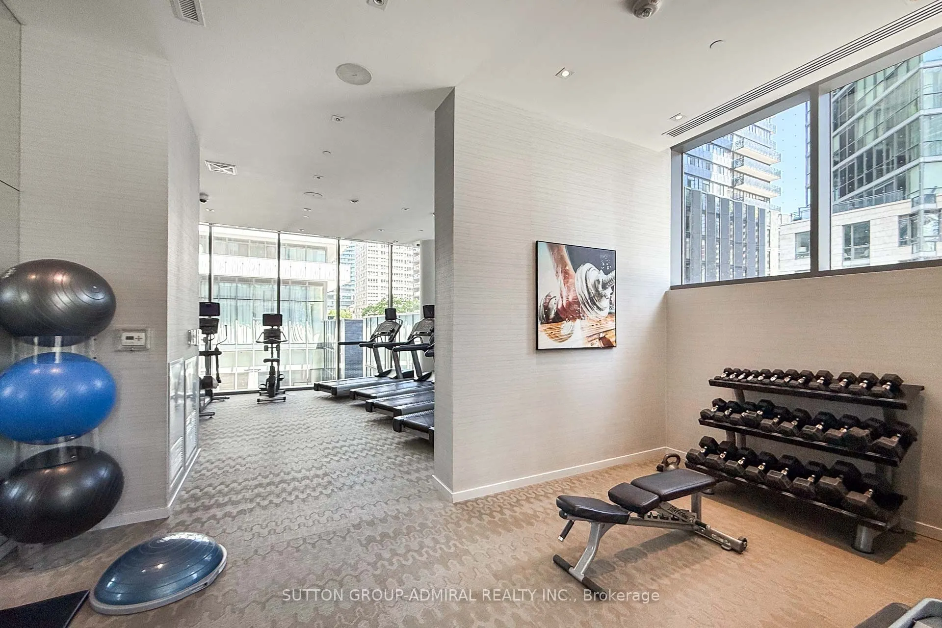 42 Charles Street E, #4403