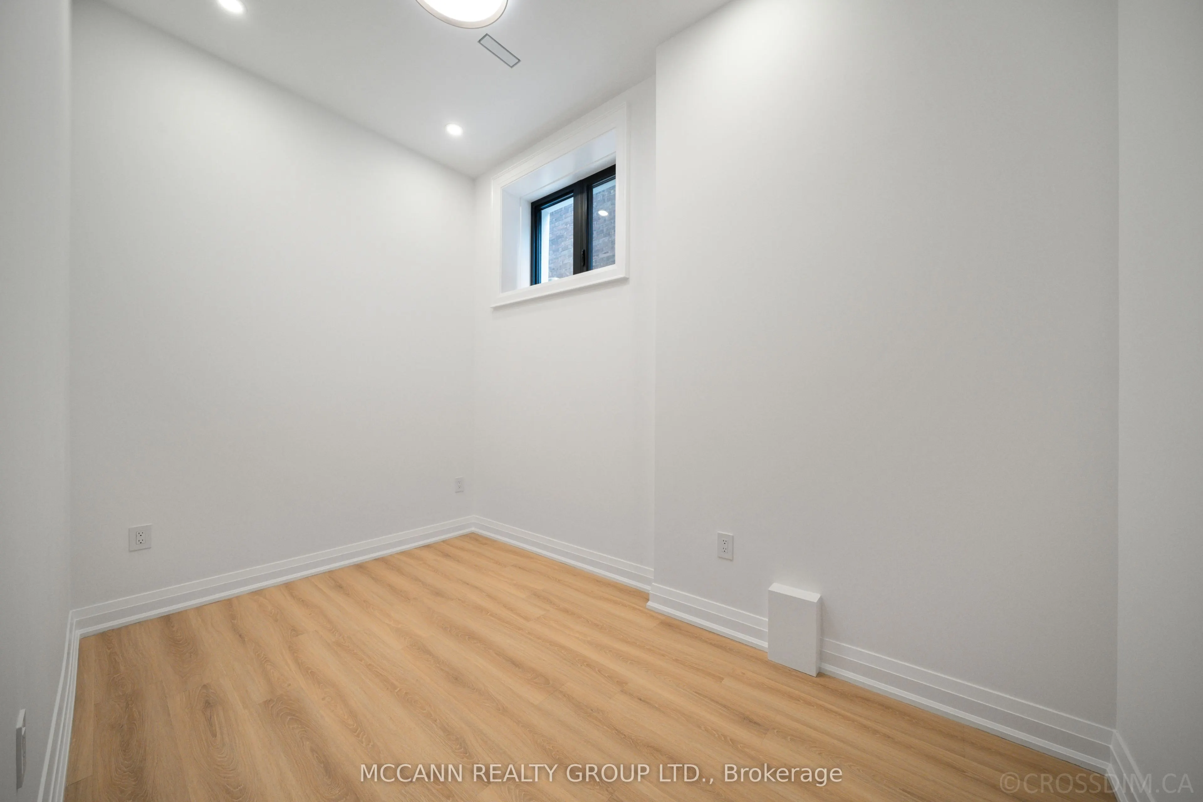 276 Wychwood Avenue