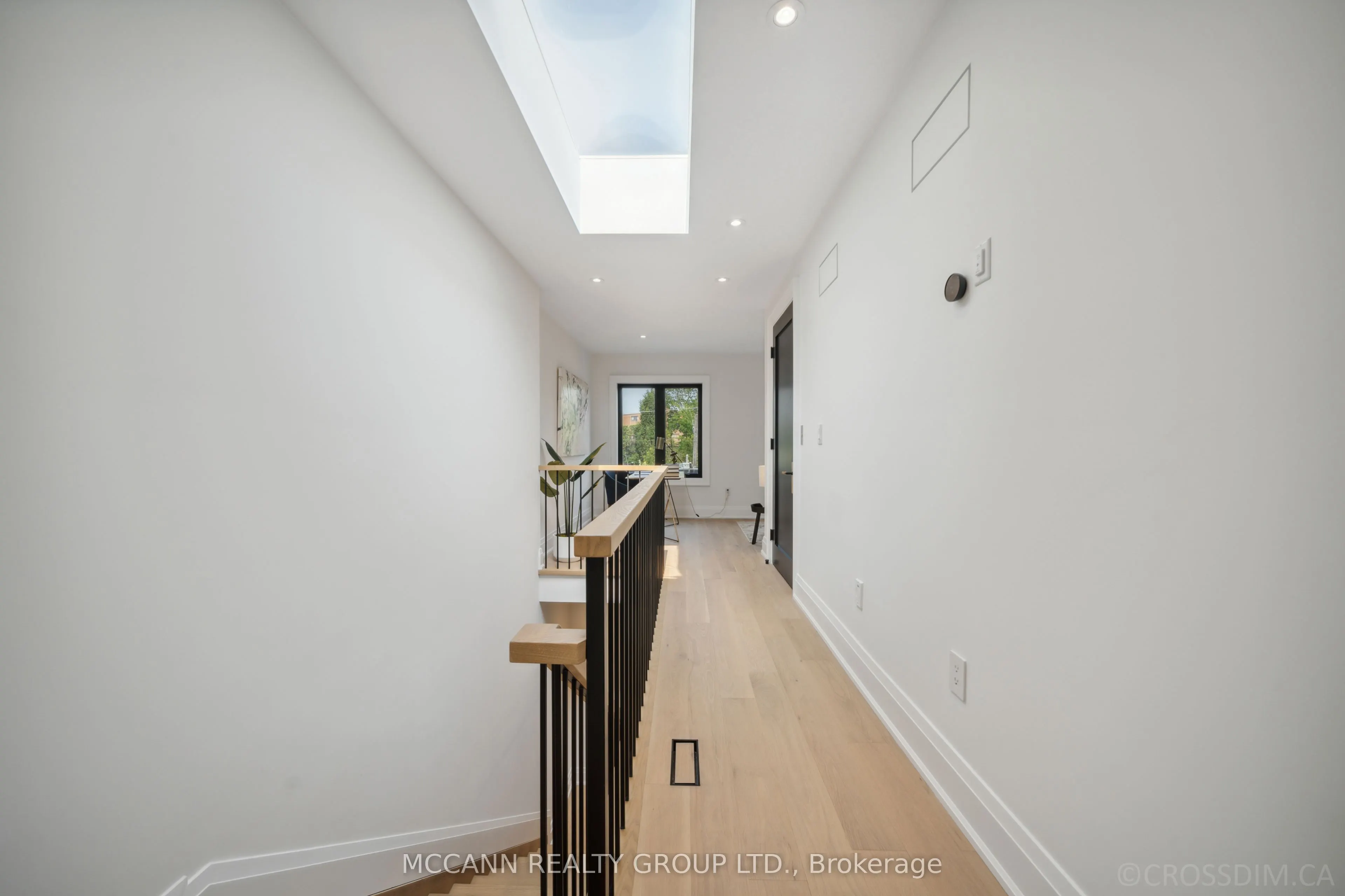 276 Wychwood Avenue