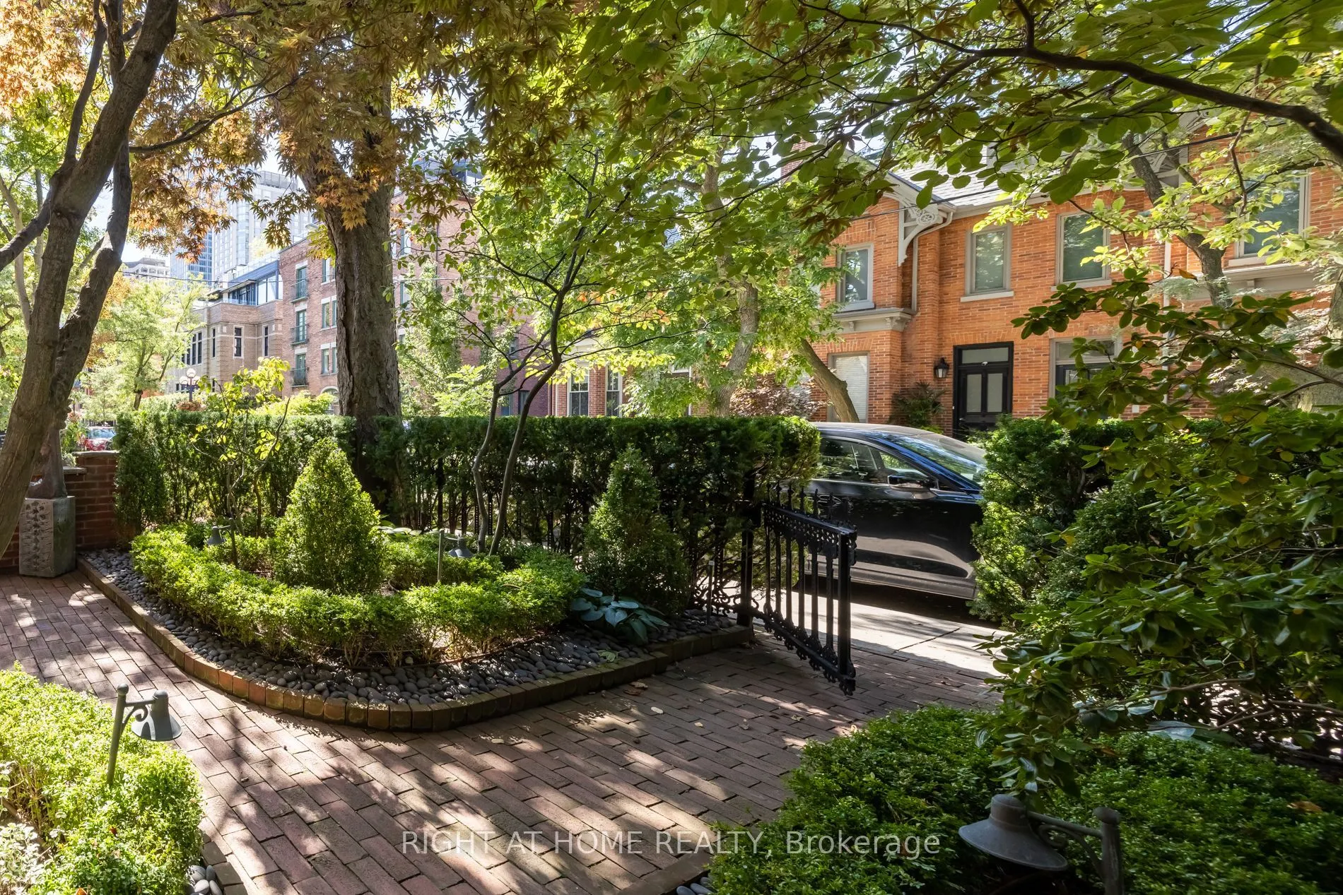 51 Hazelton Avenue