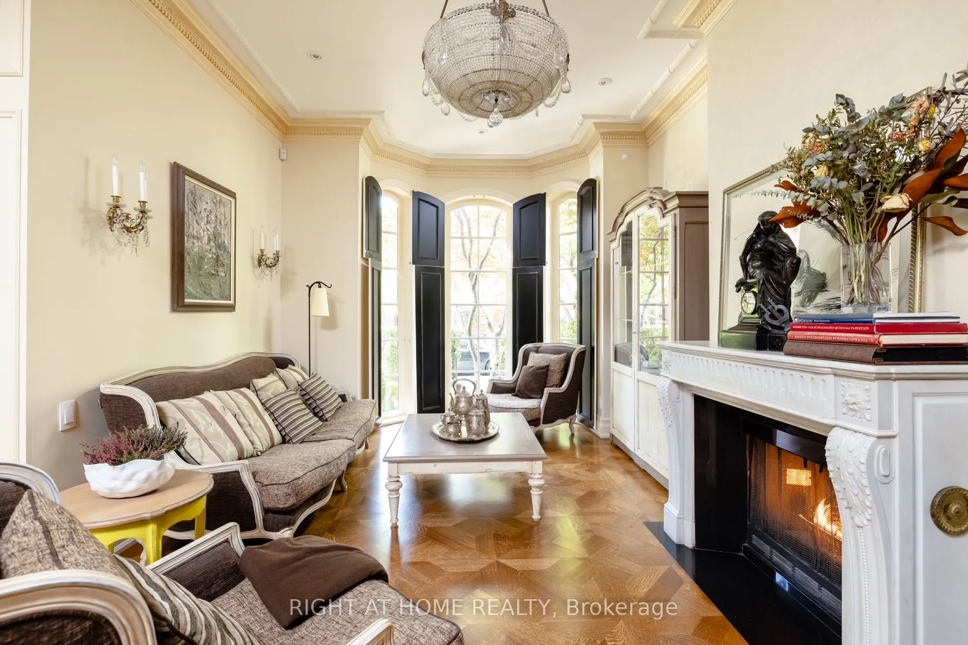 51 Hazelton Avenue