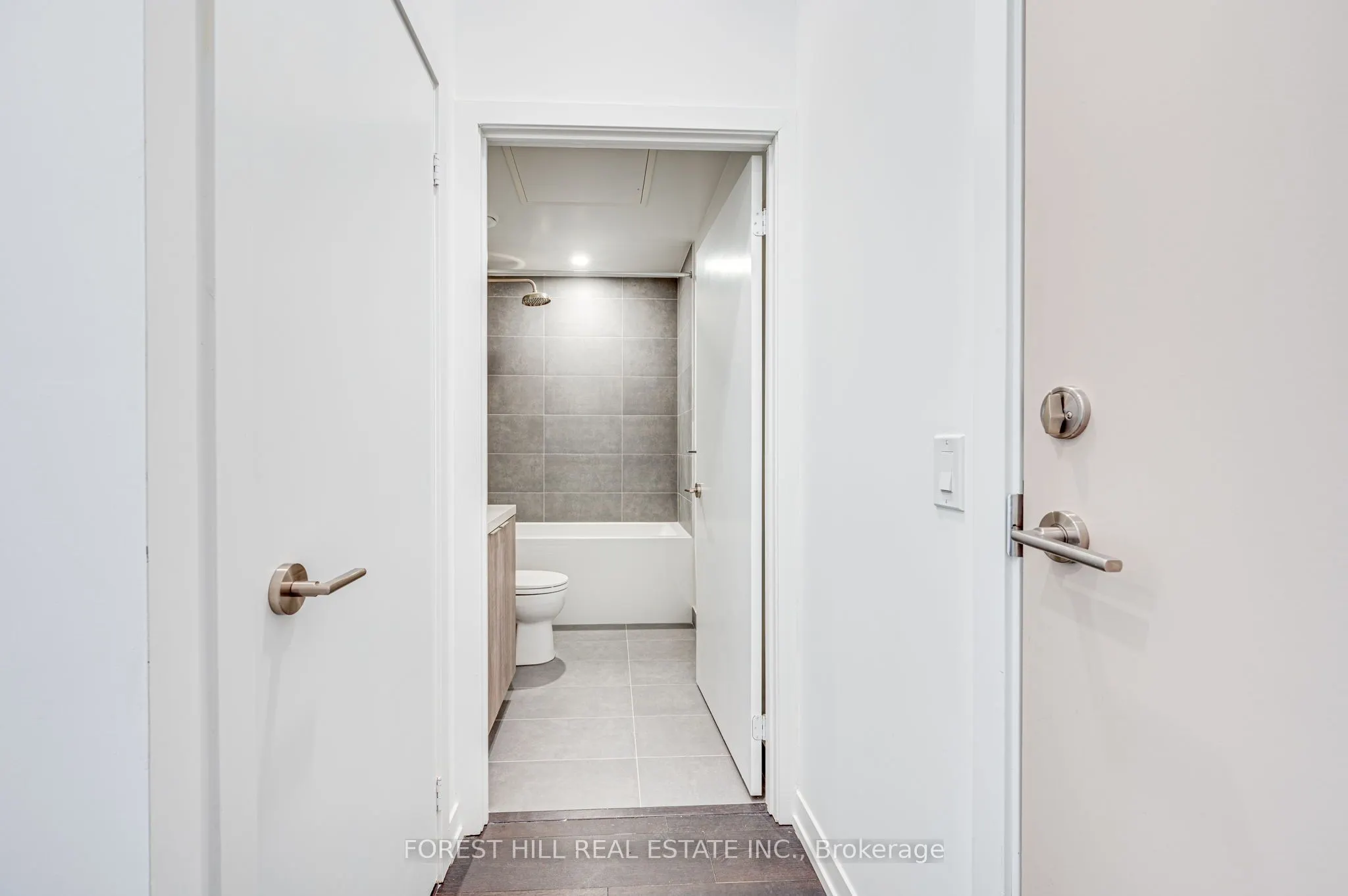 2020 Bathurst Street, #926