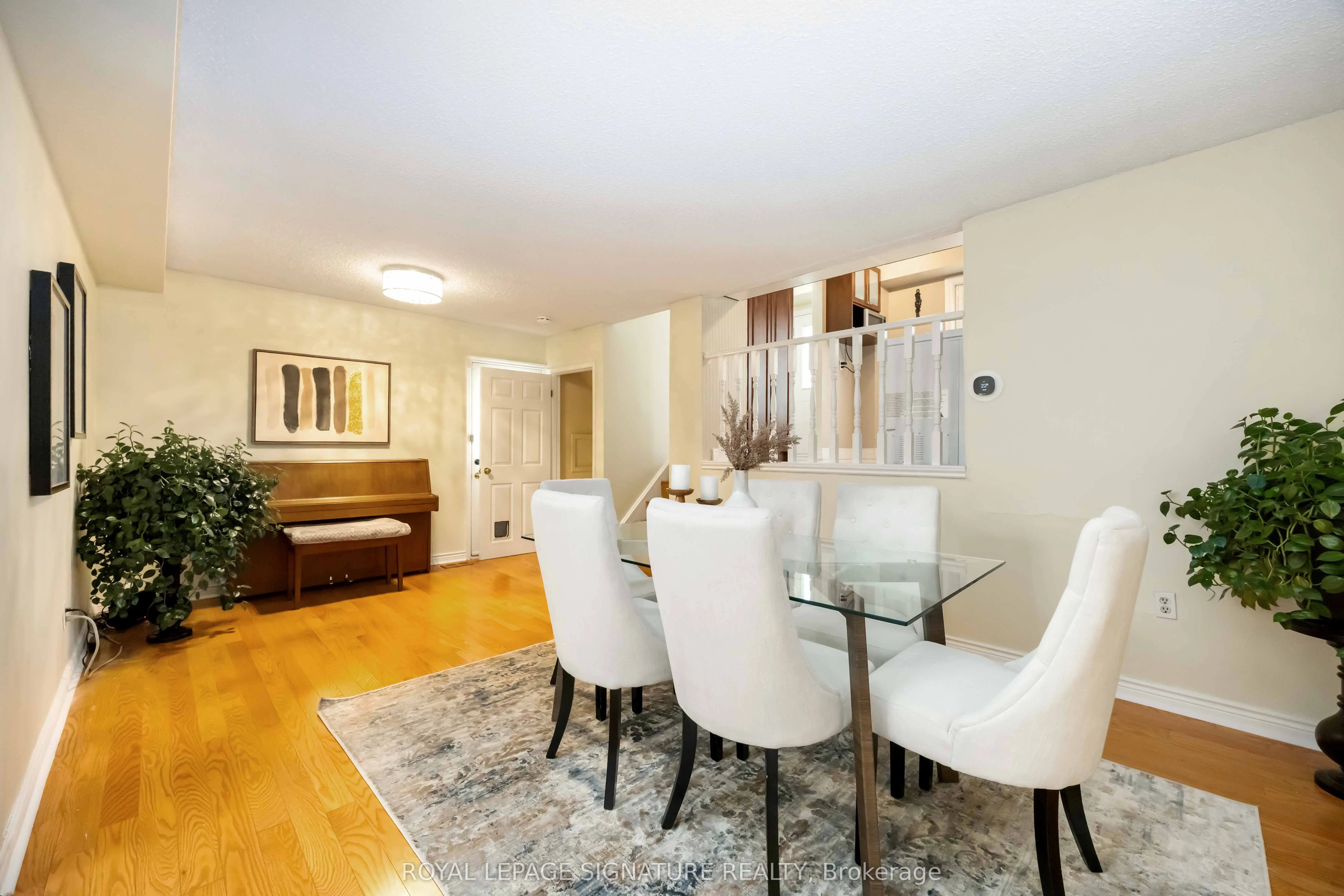 104 Billington Crescent