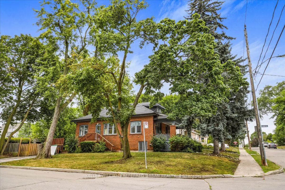 91 Harlandale Avenue