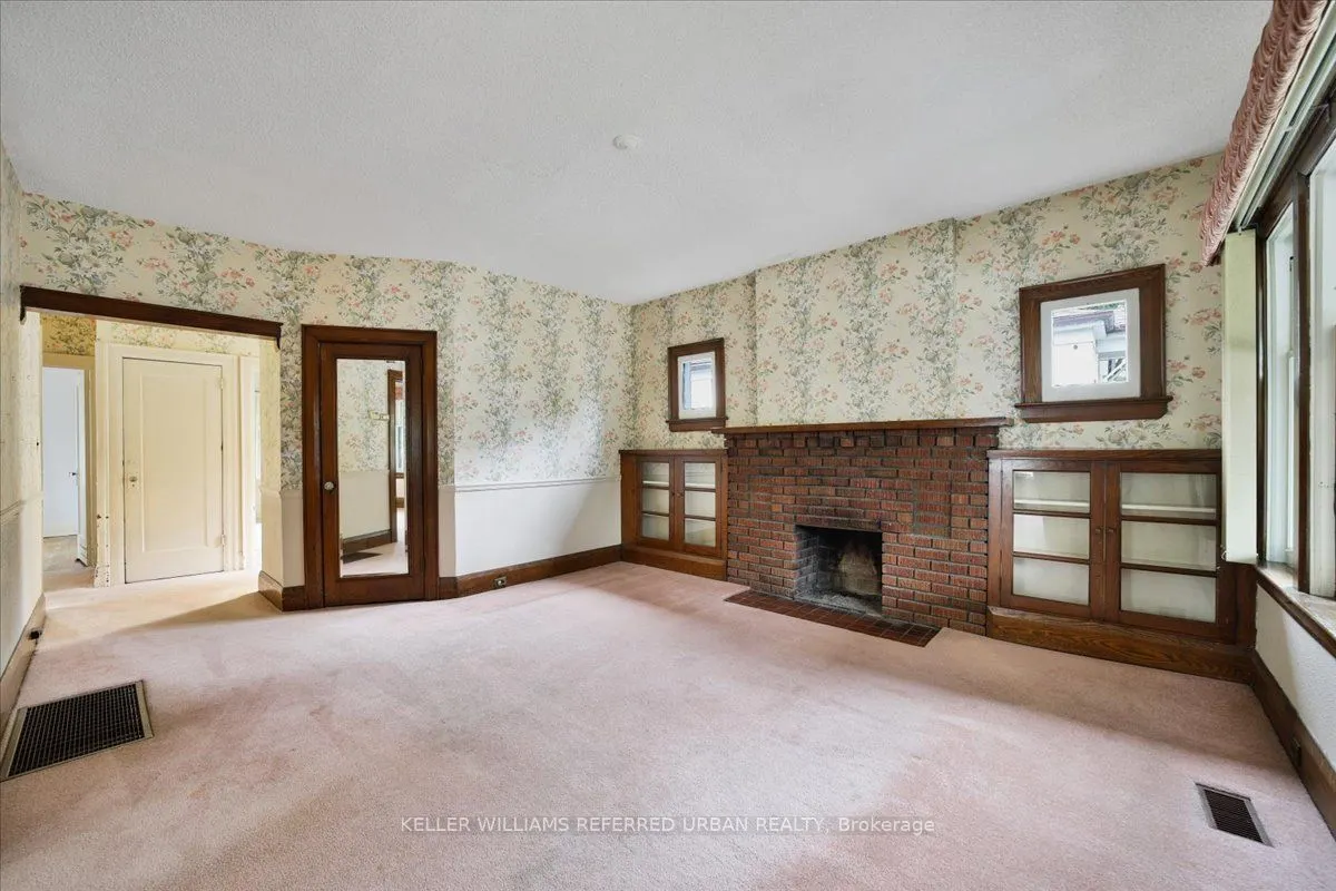 91 Harlandale Avenue