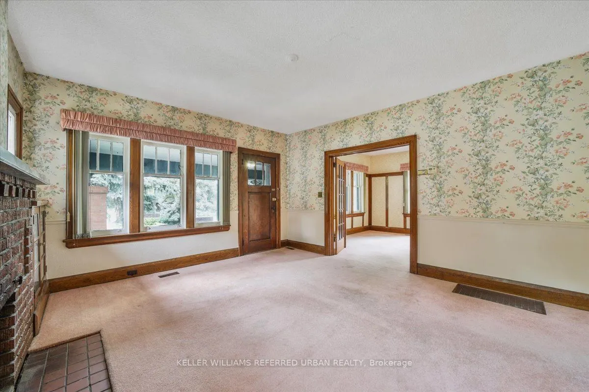 91 Harlandale Avenue