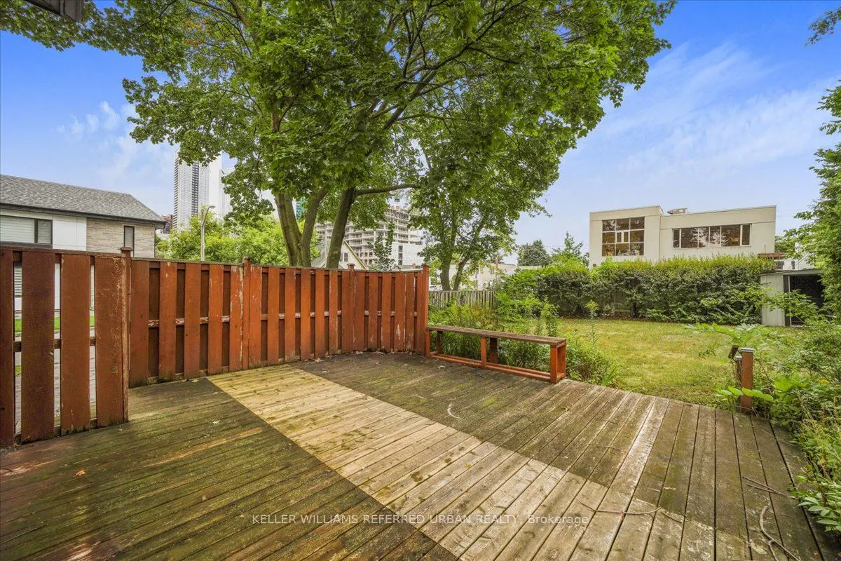 91 Harlandale Avenue