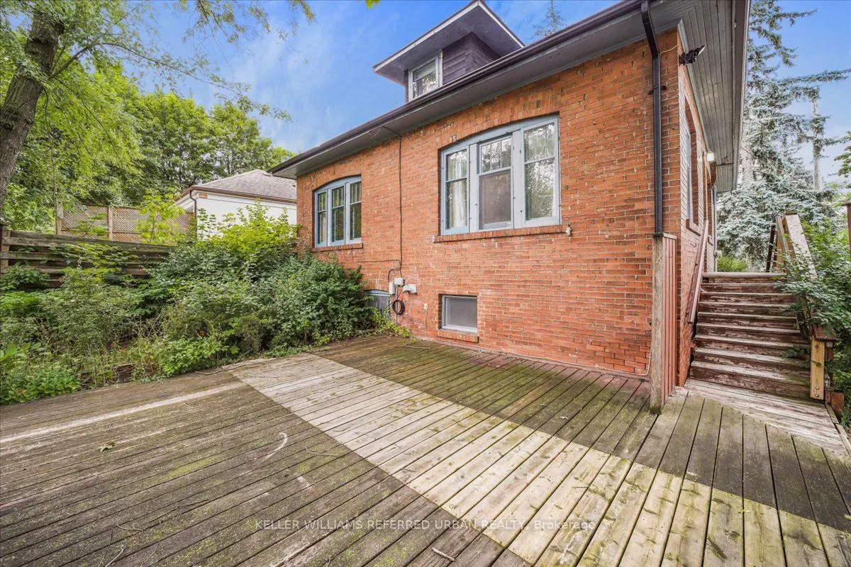 91 Harlandale Avenue