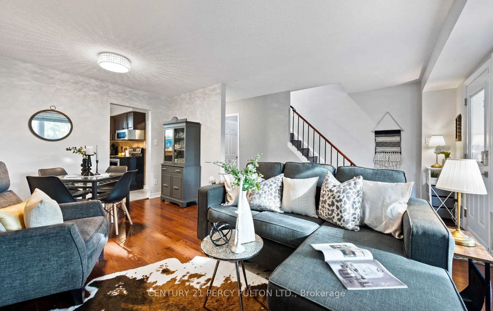 57 Golden Appleway, #111