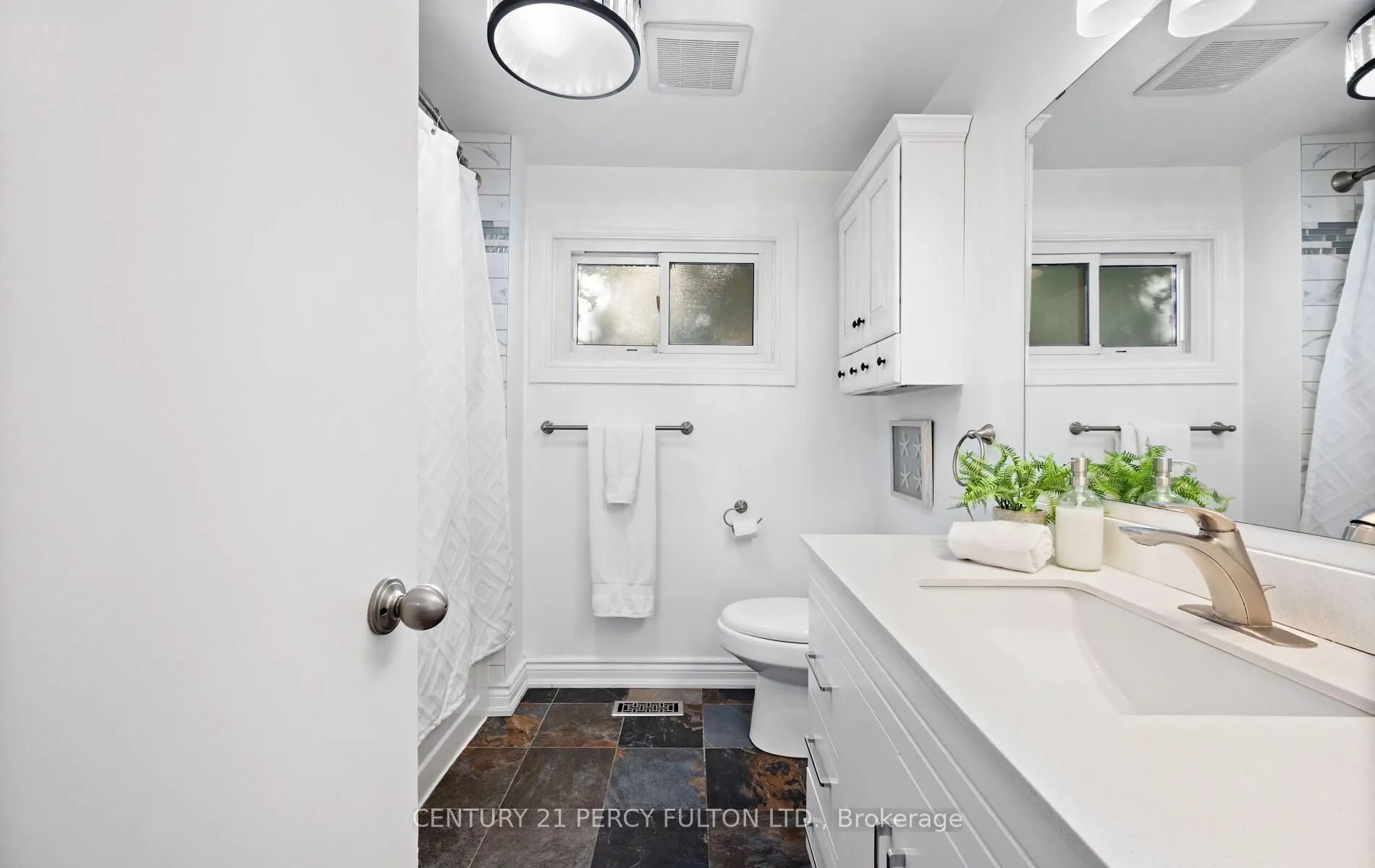 57 Golden Appleway, #111