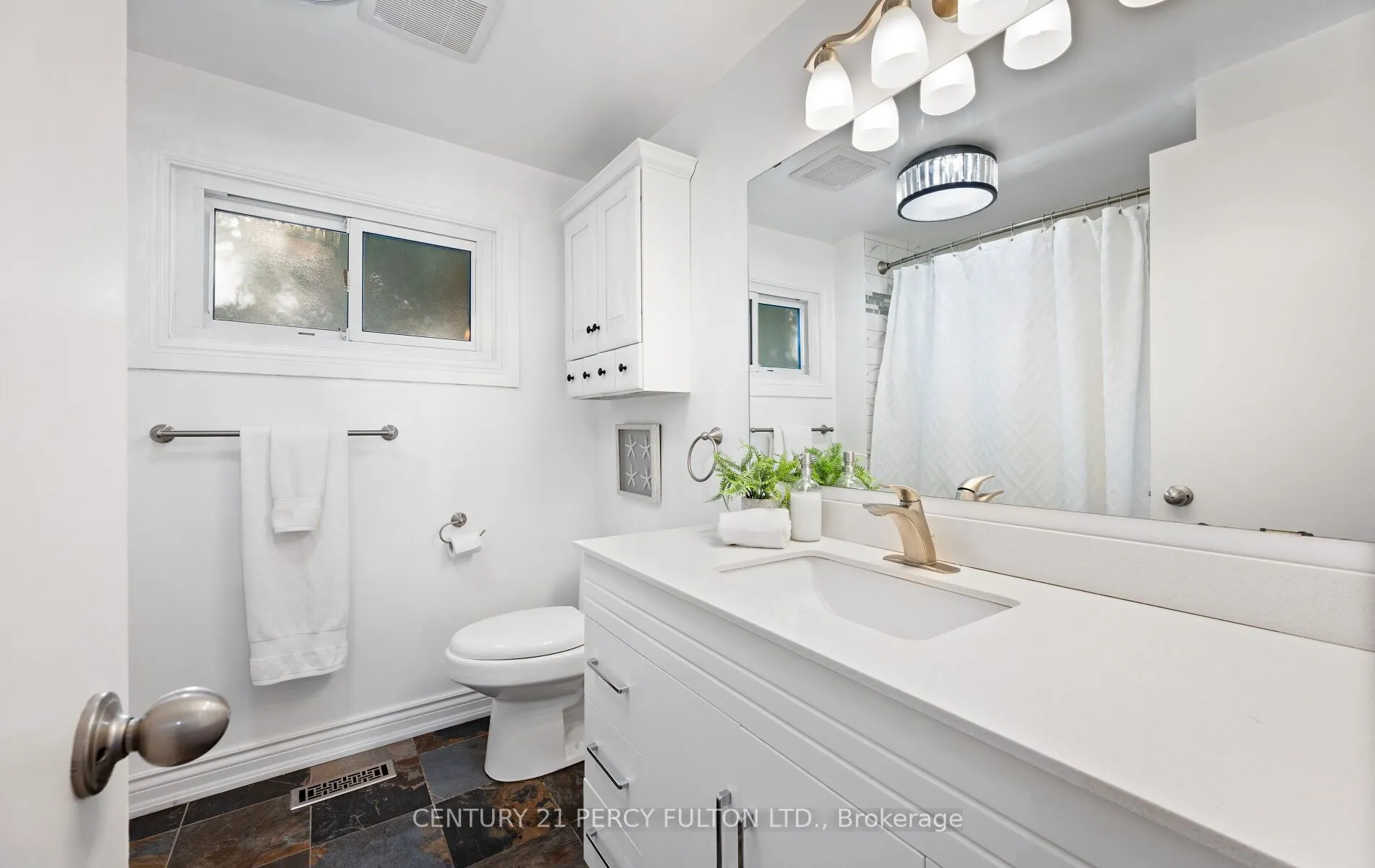 57 Golden Appleway, #111