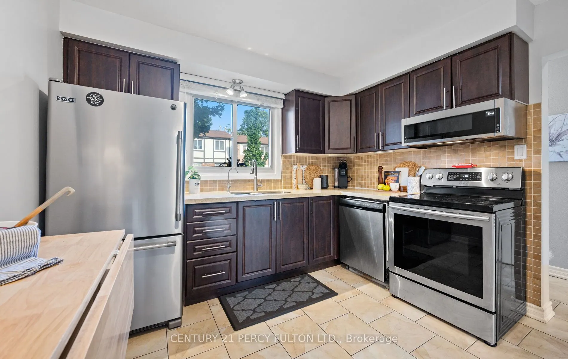 57 Golden Appleway, #111