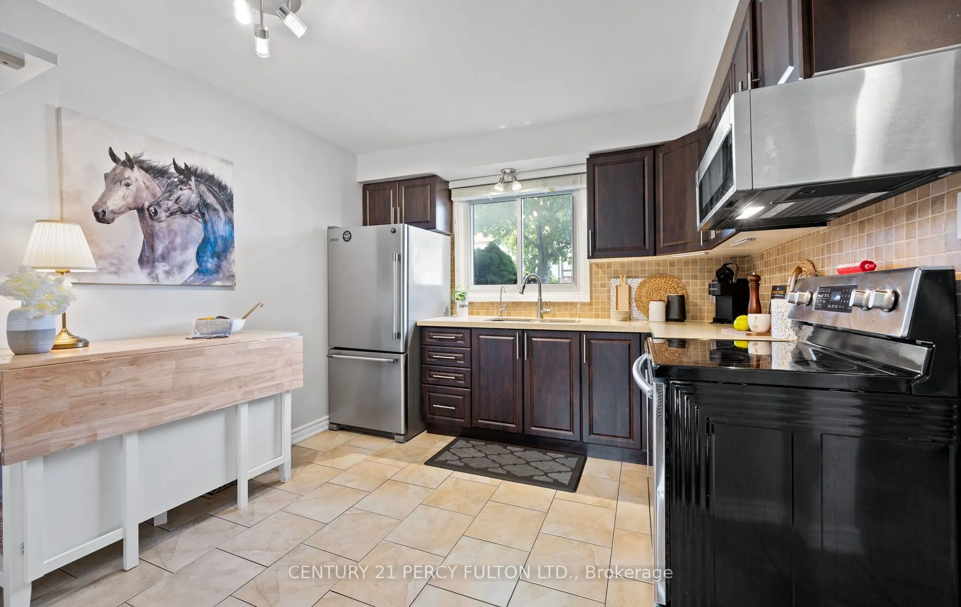 57 Golden Appleway, #111