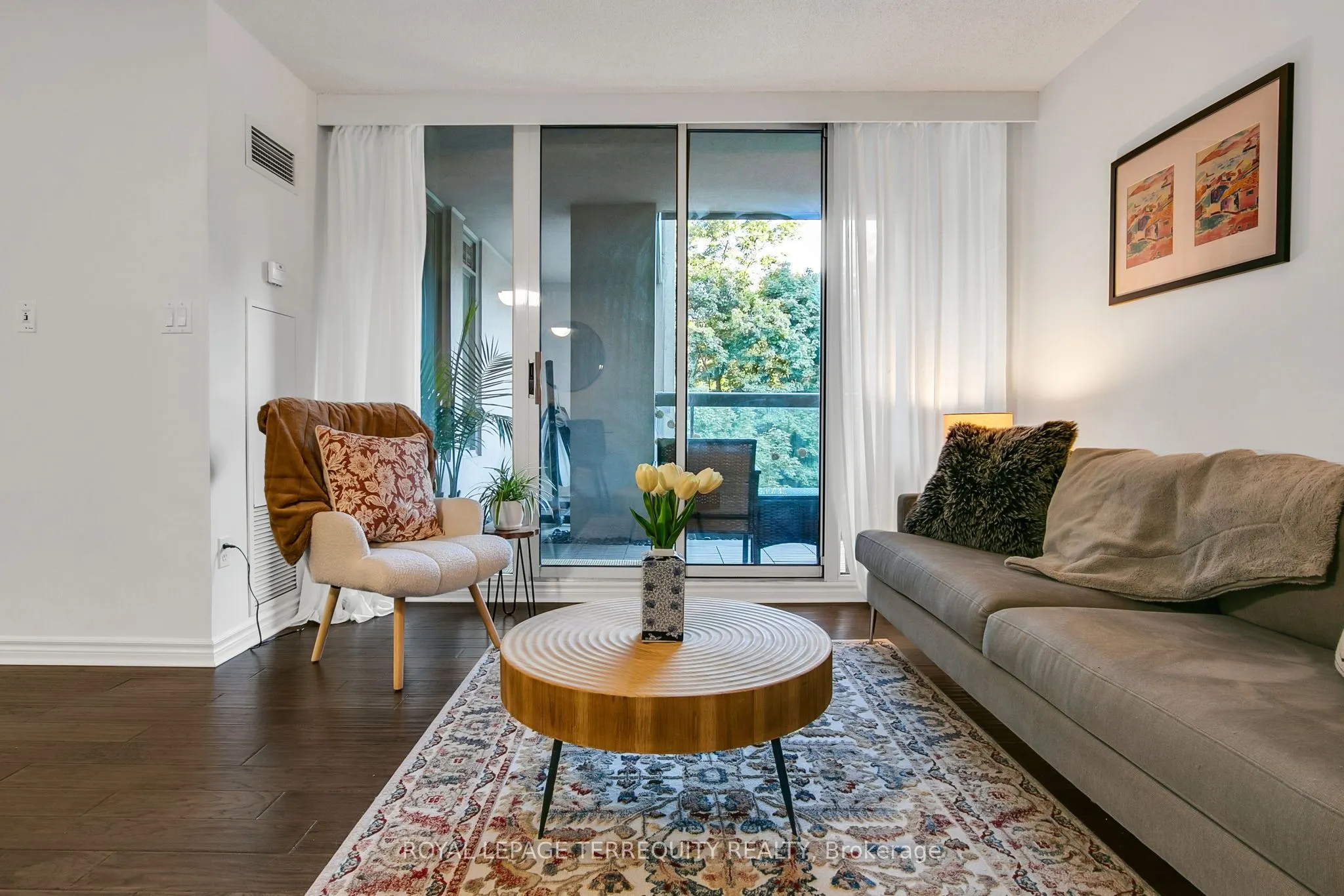 253 Merton Street, #501