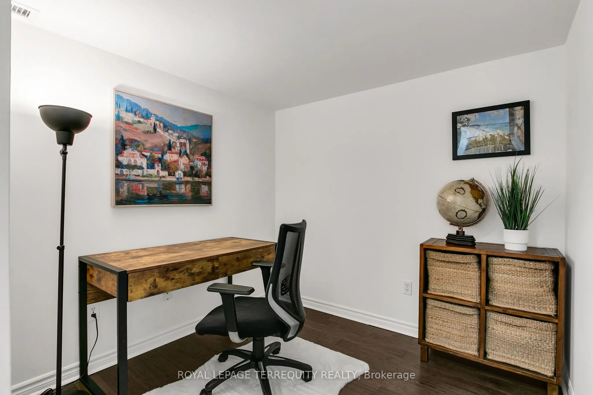 253 Merton Street, #501