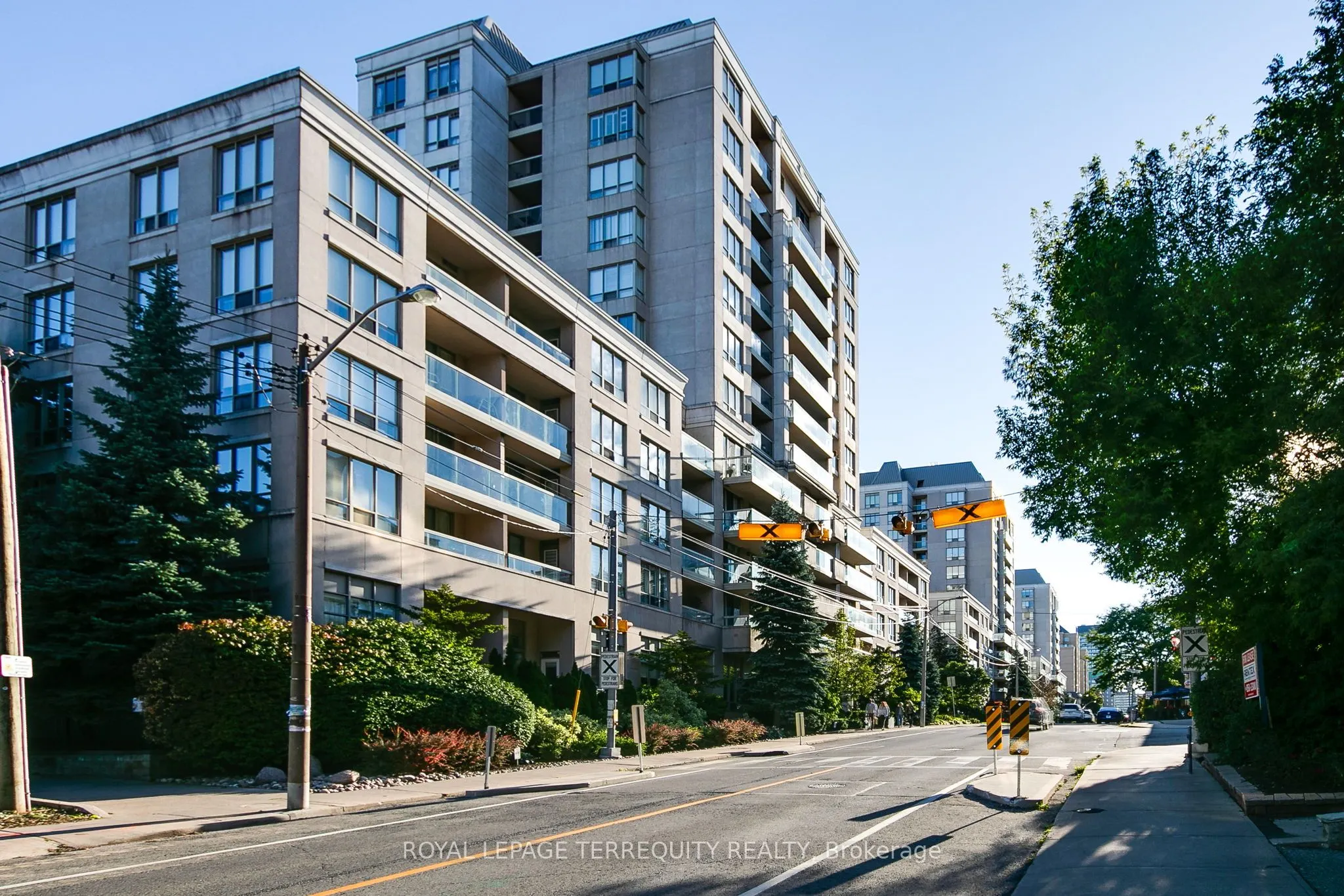253 Merton Street, #501