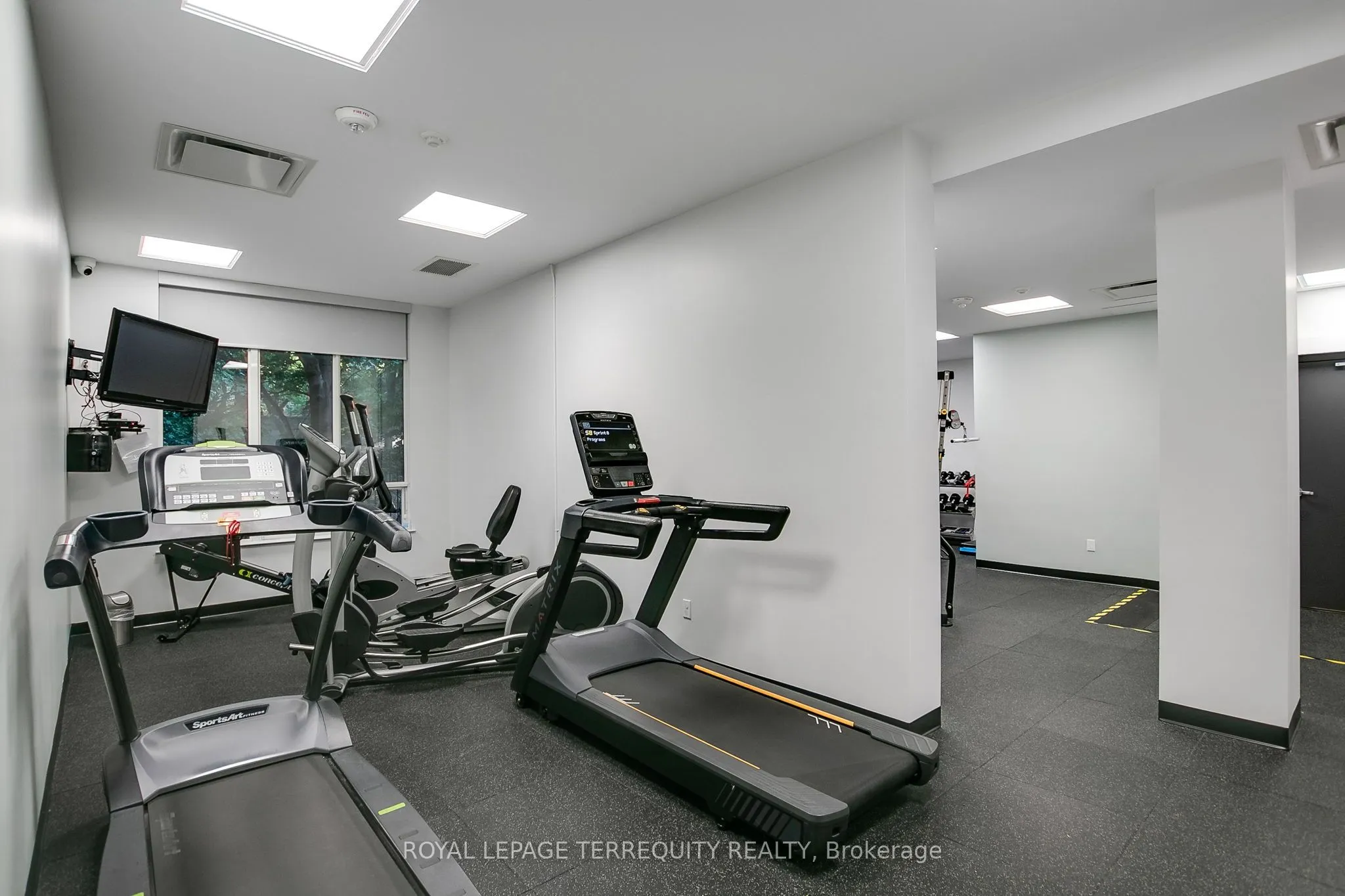 253 Merton Street, #501