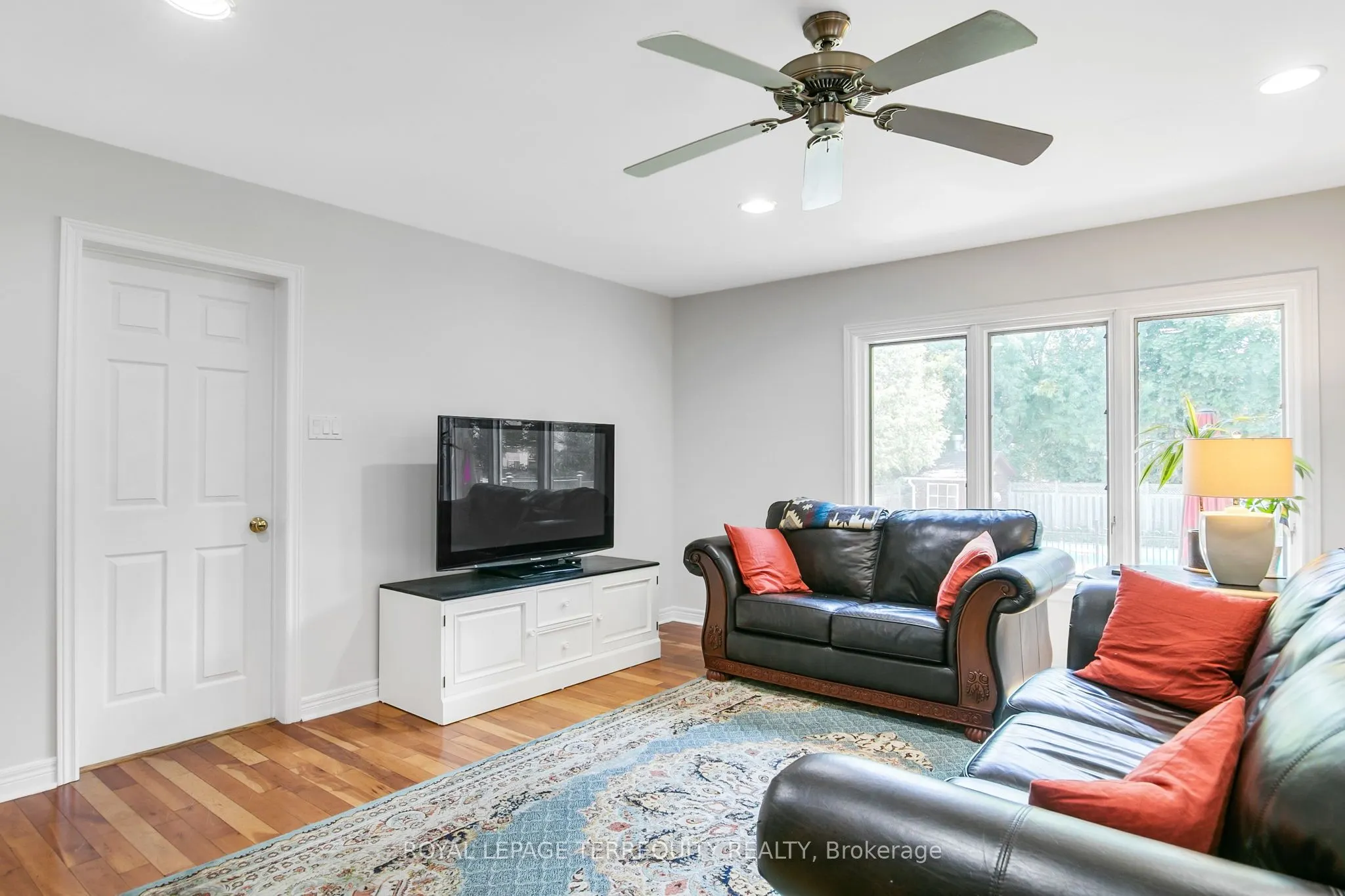 11 Urbandale Avenue