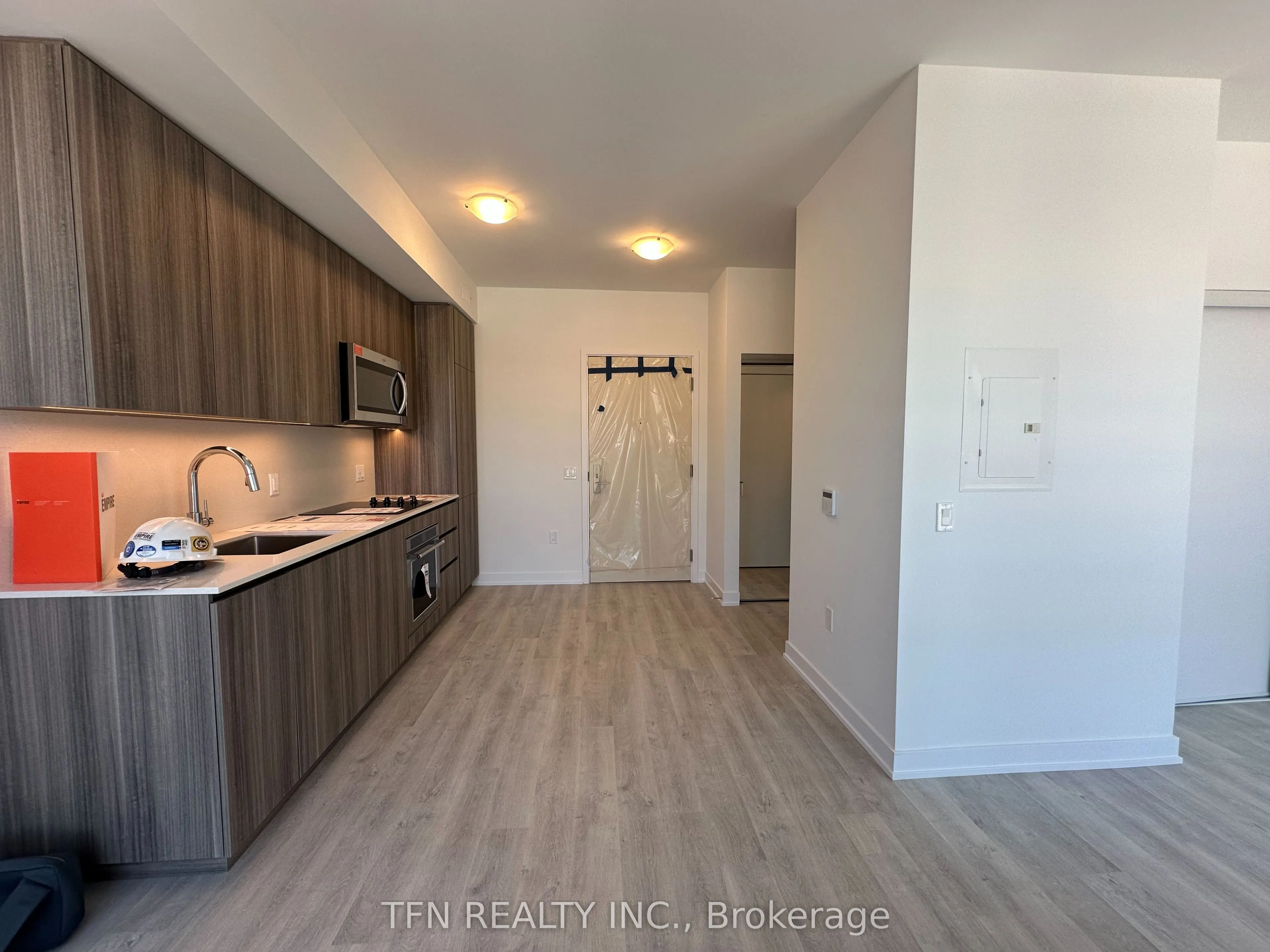 15 Richardson Street, #703