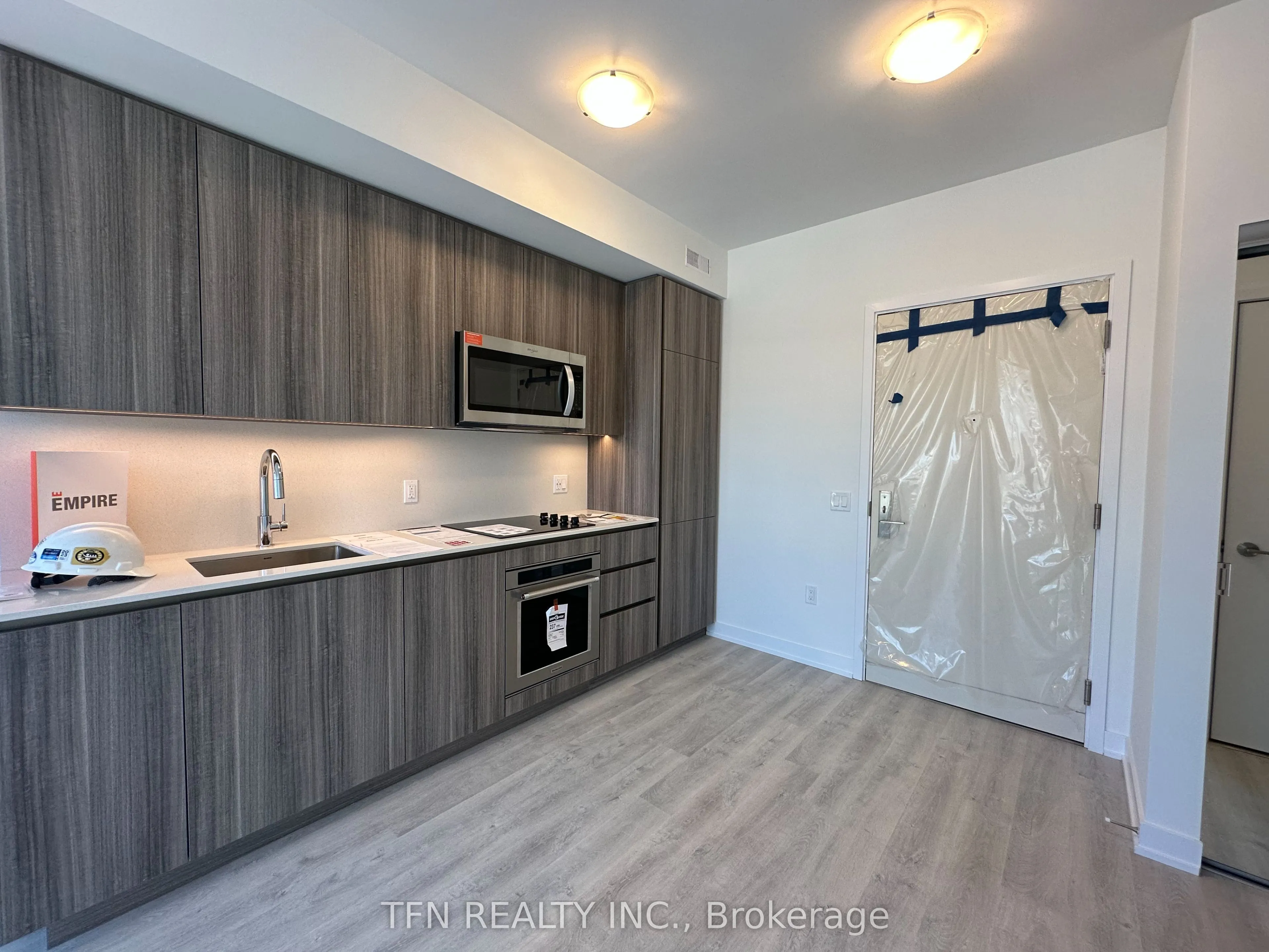 15 Richardson Street, #703