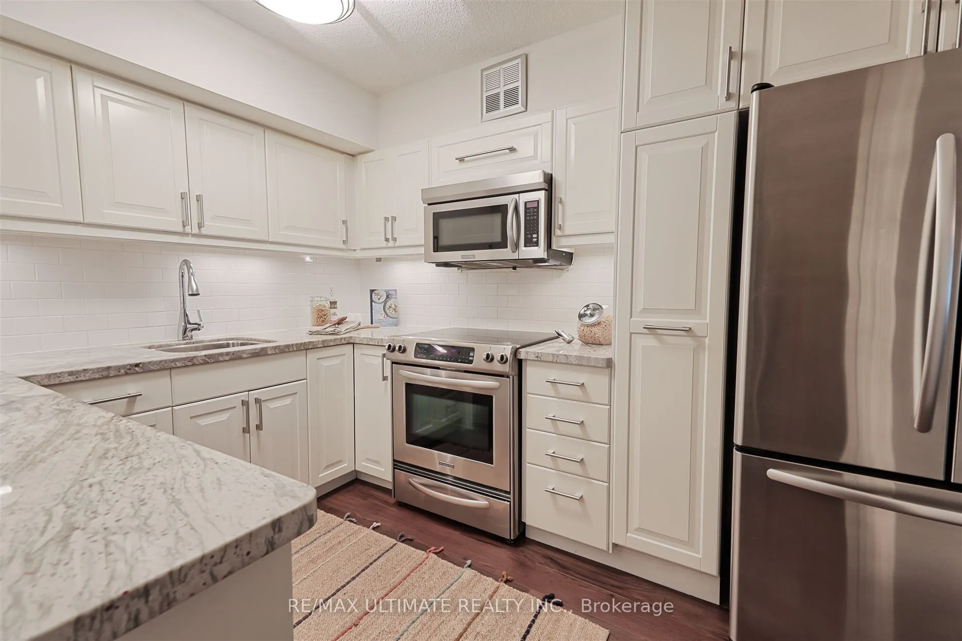 40 Sylvan Valleyway, #307