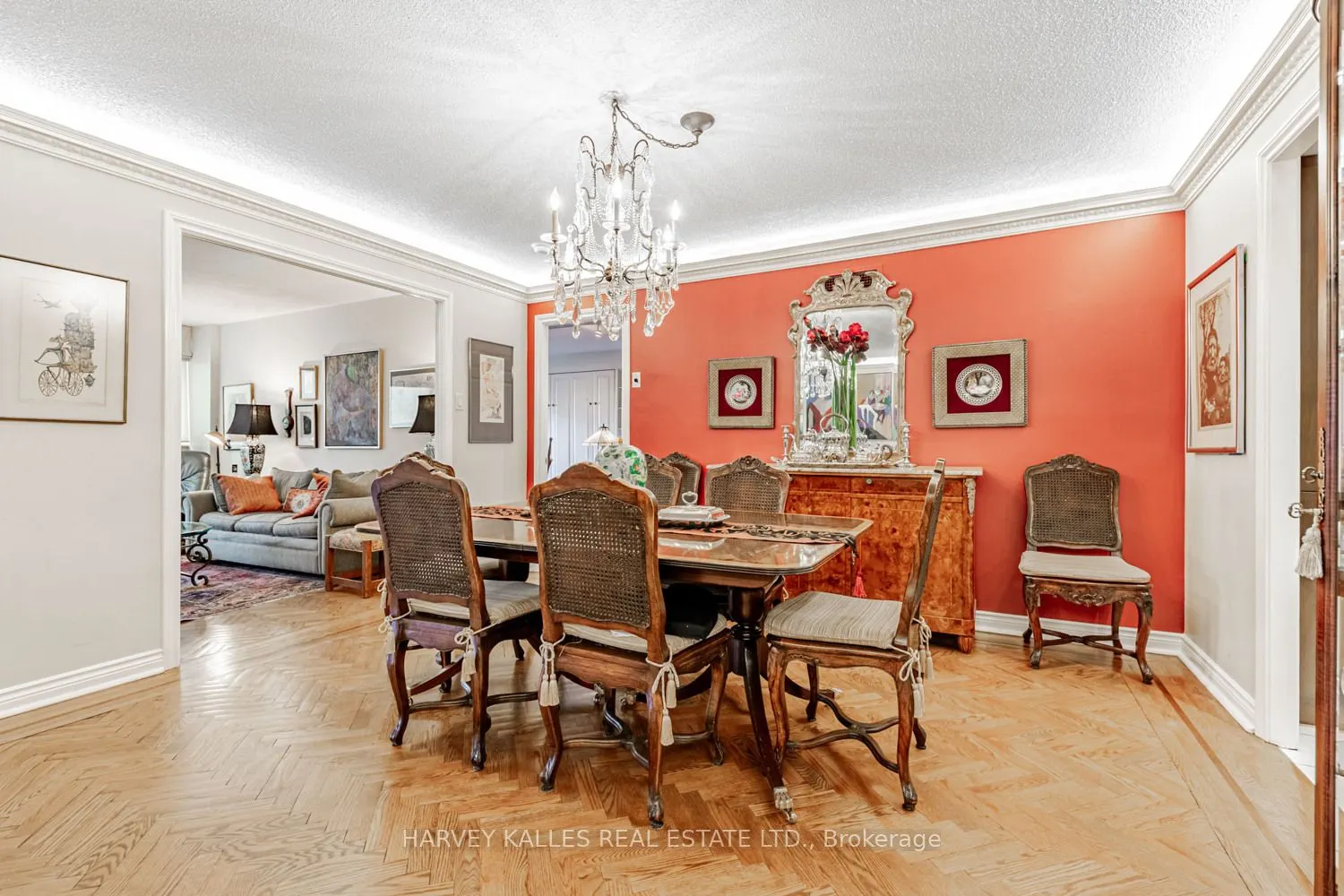 65 Spring Garden Avenue, #906