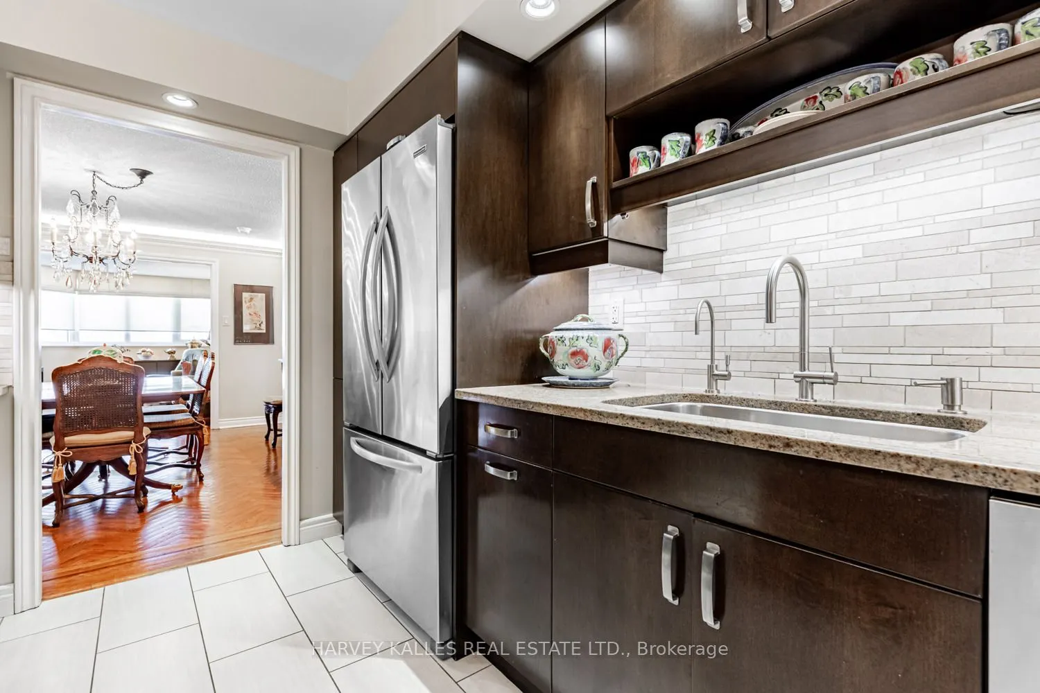 65 Spring Garden Avenue, #906