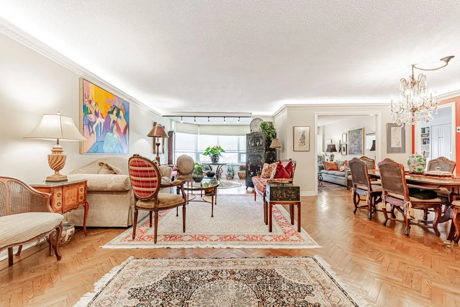 65 Spring Garden Avenue, #906