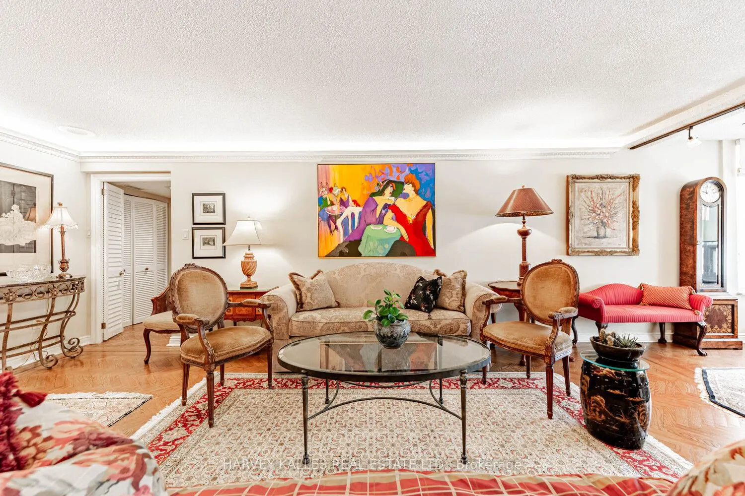 65 Spring Garden Avenue, #906