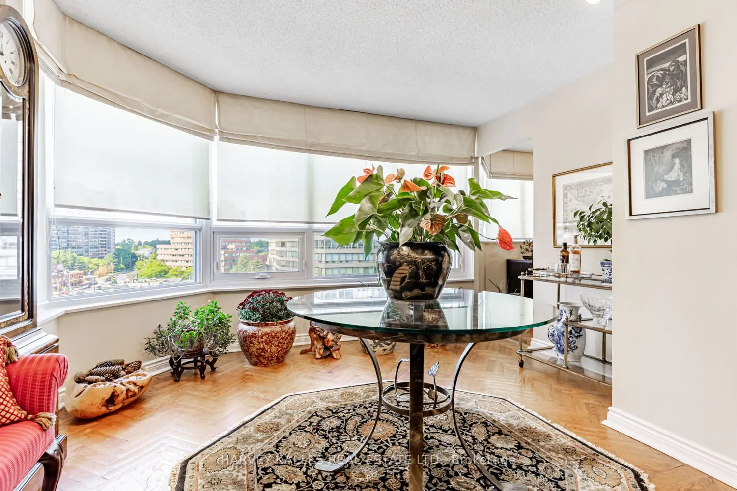 65 Spring Garden Avenue, #906