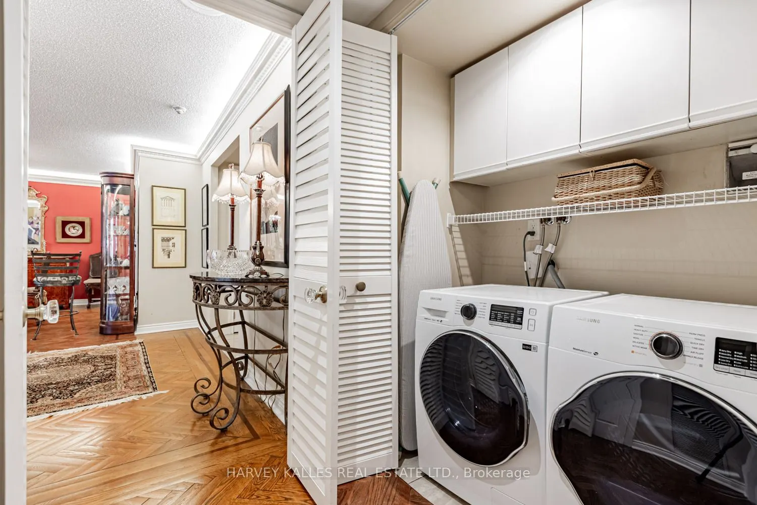 65 Spring Garden Avenue, #906