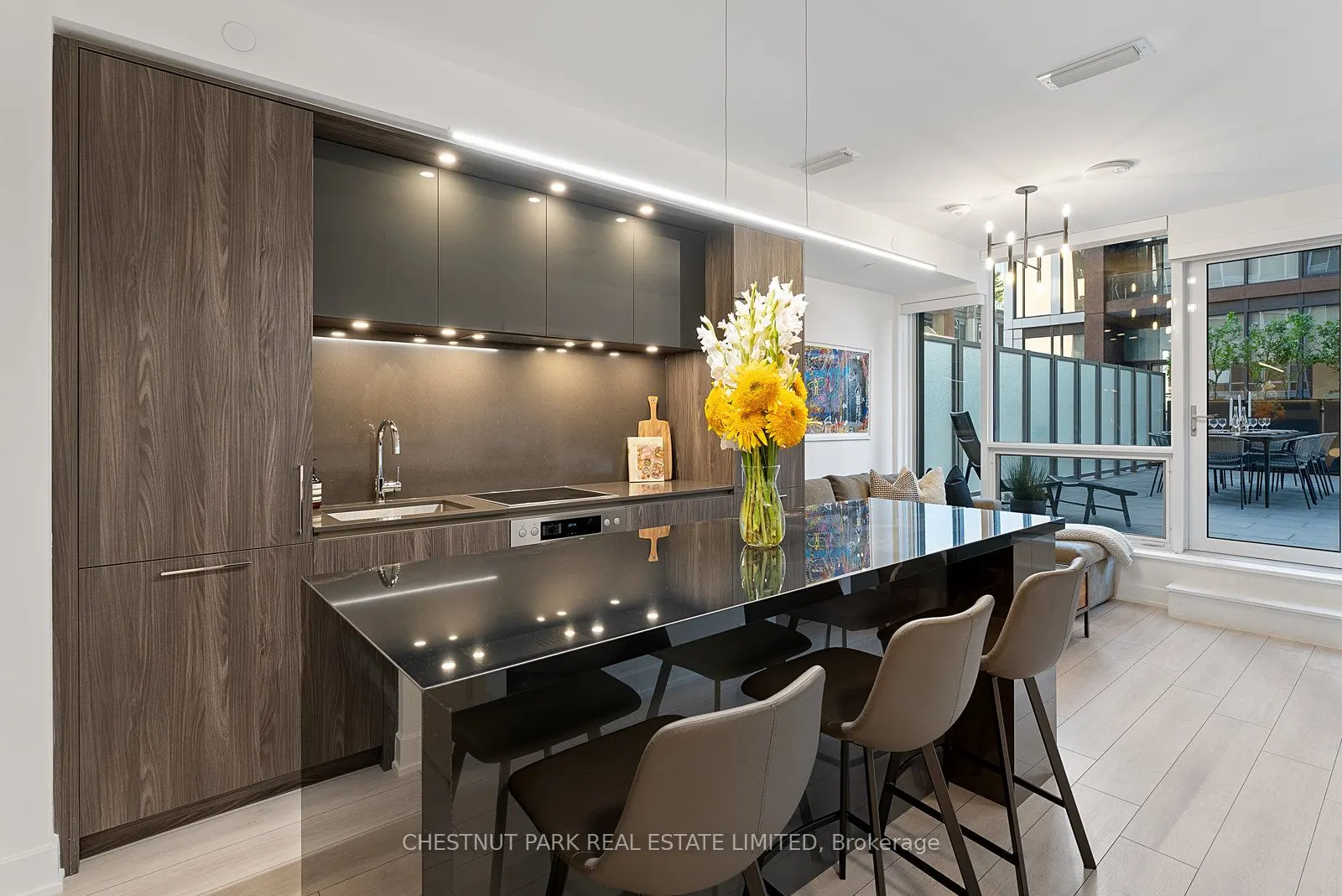 15 Mercer Street, #610