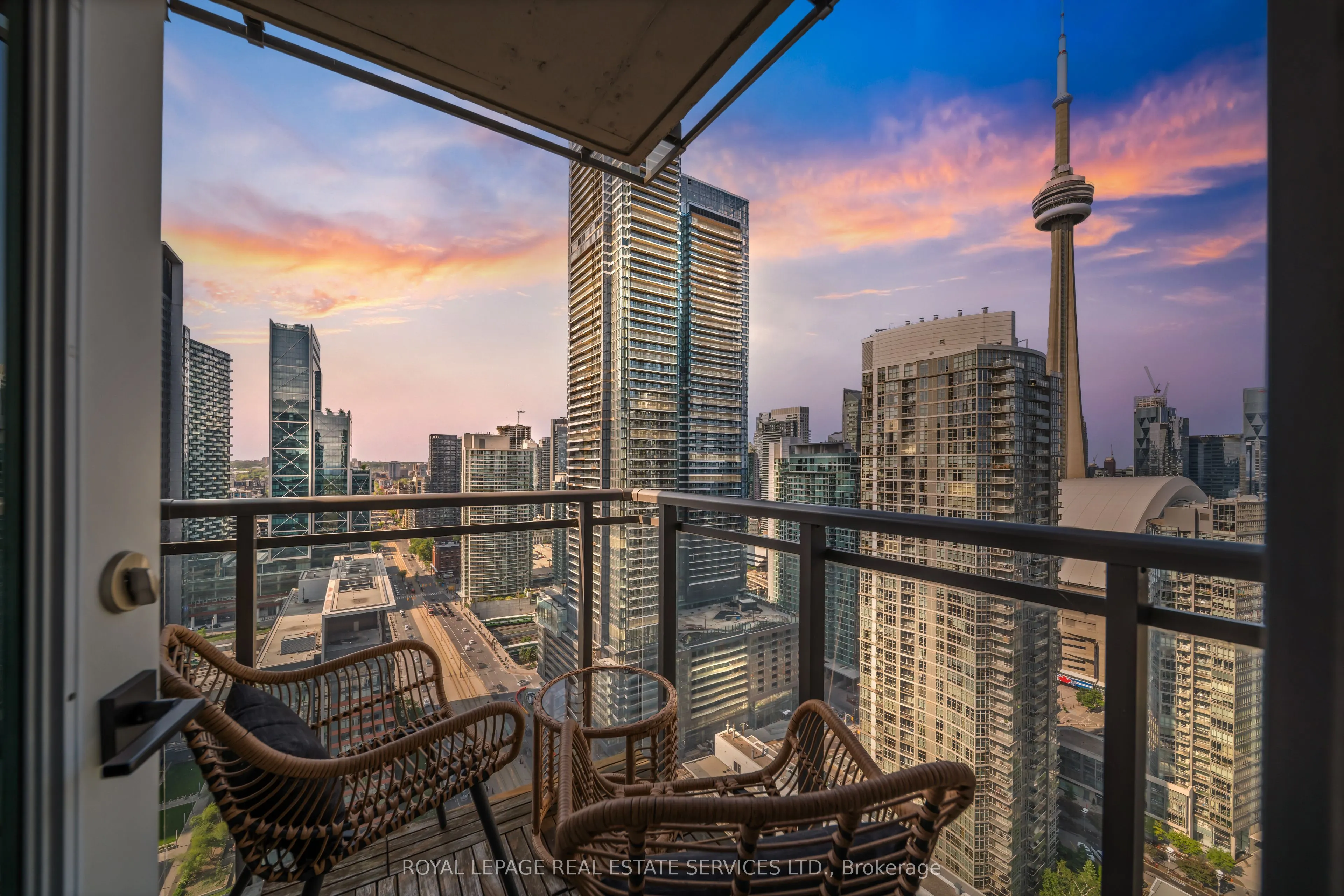 11 Brunel Court, #3906