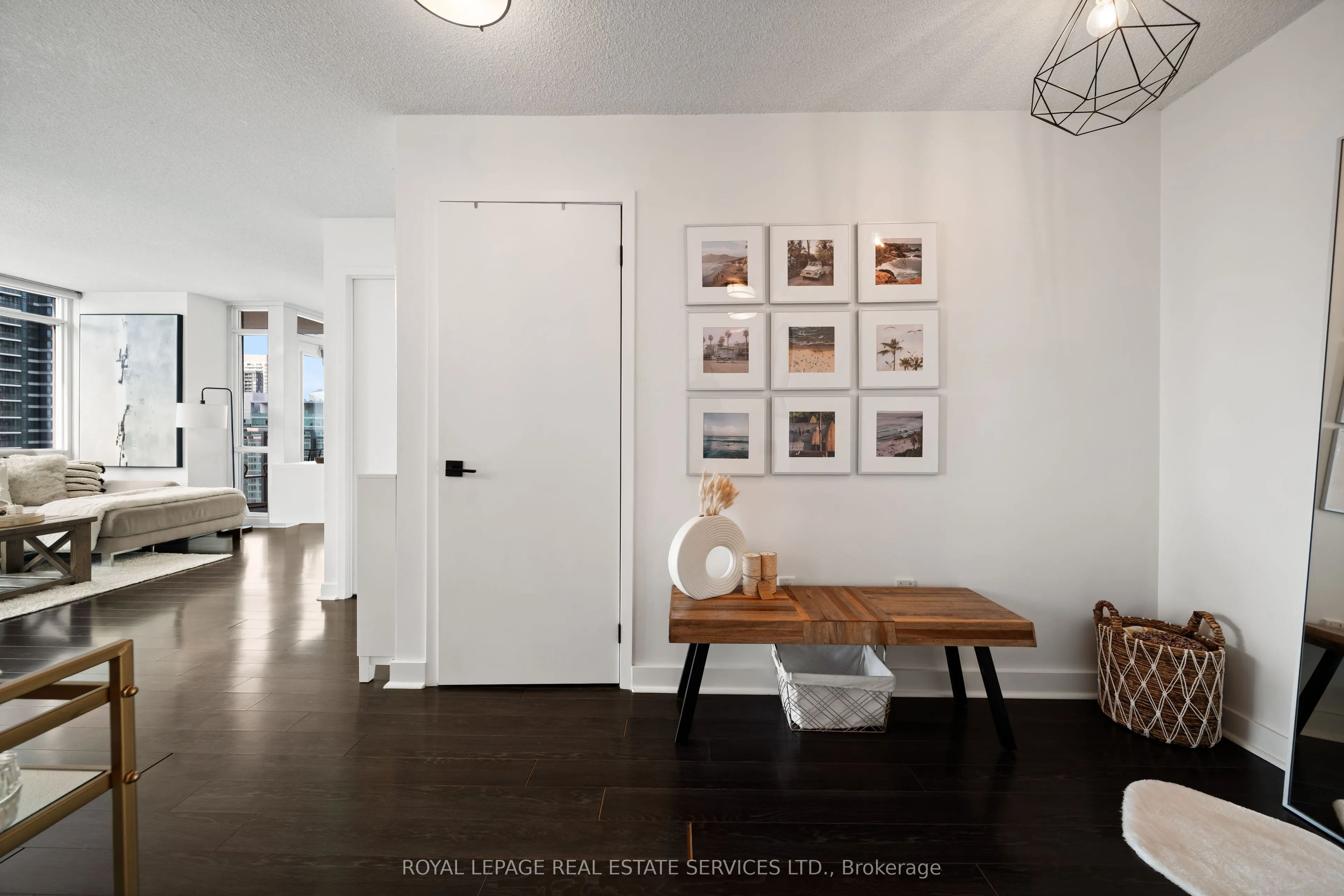 11 Brunel Court, #3906